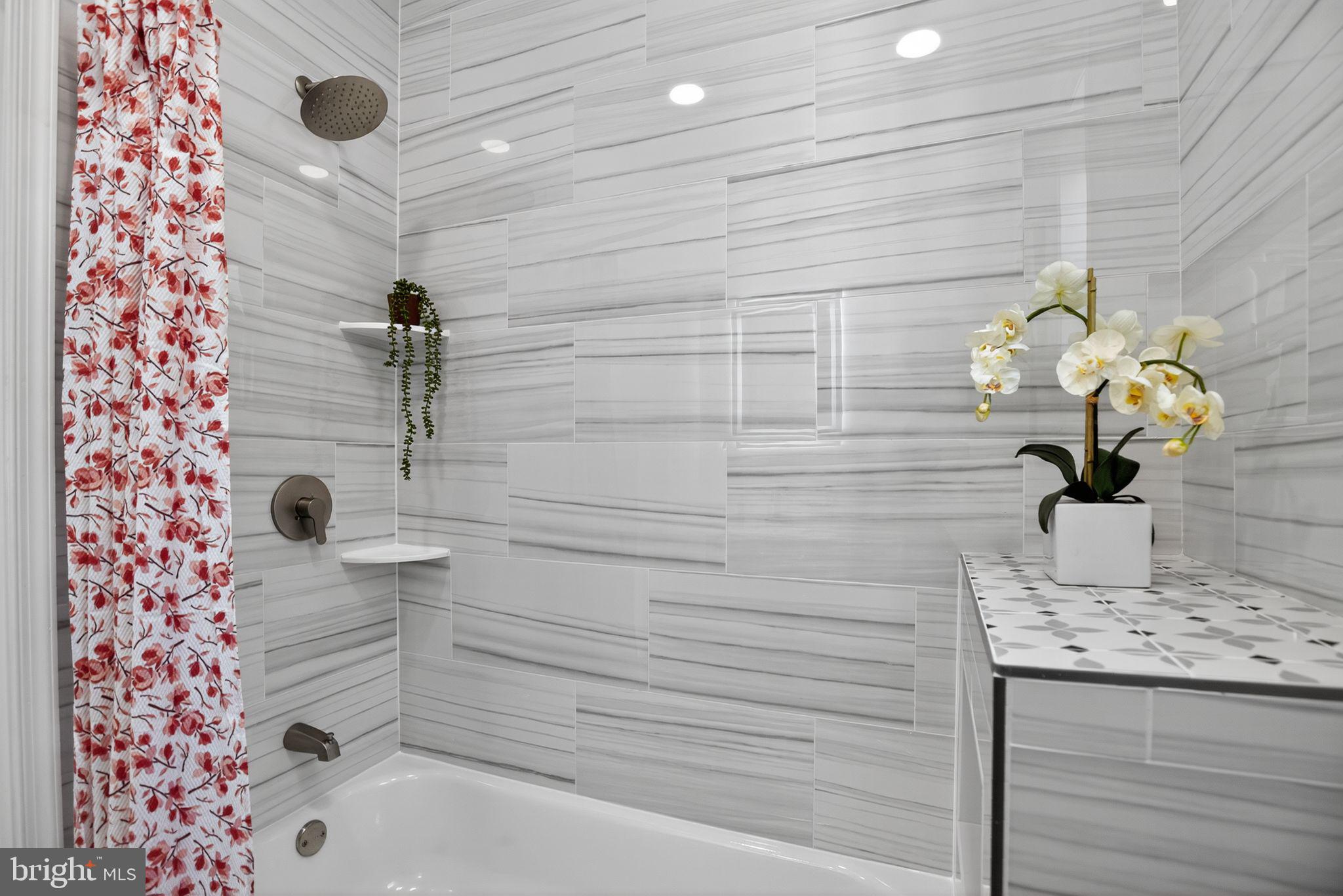 PHILADELPHIA (SOUTH) - Residential