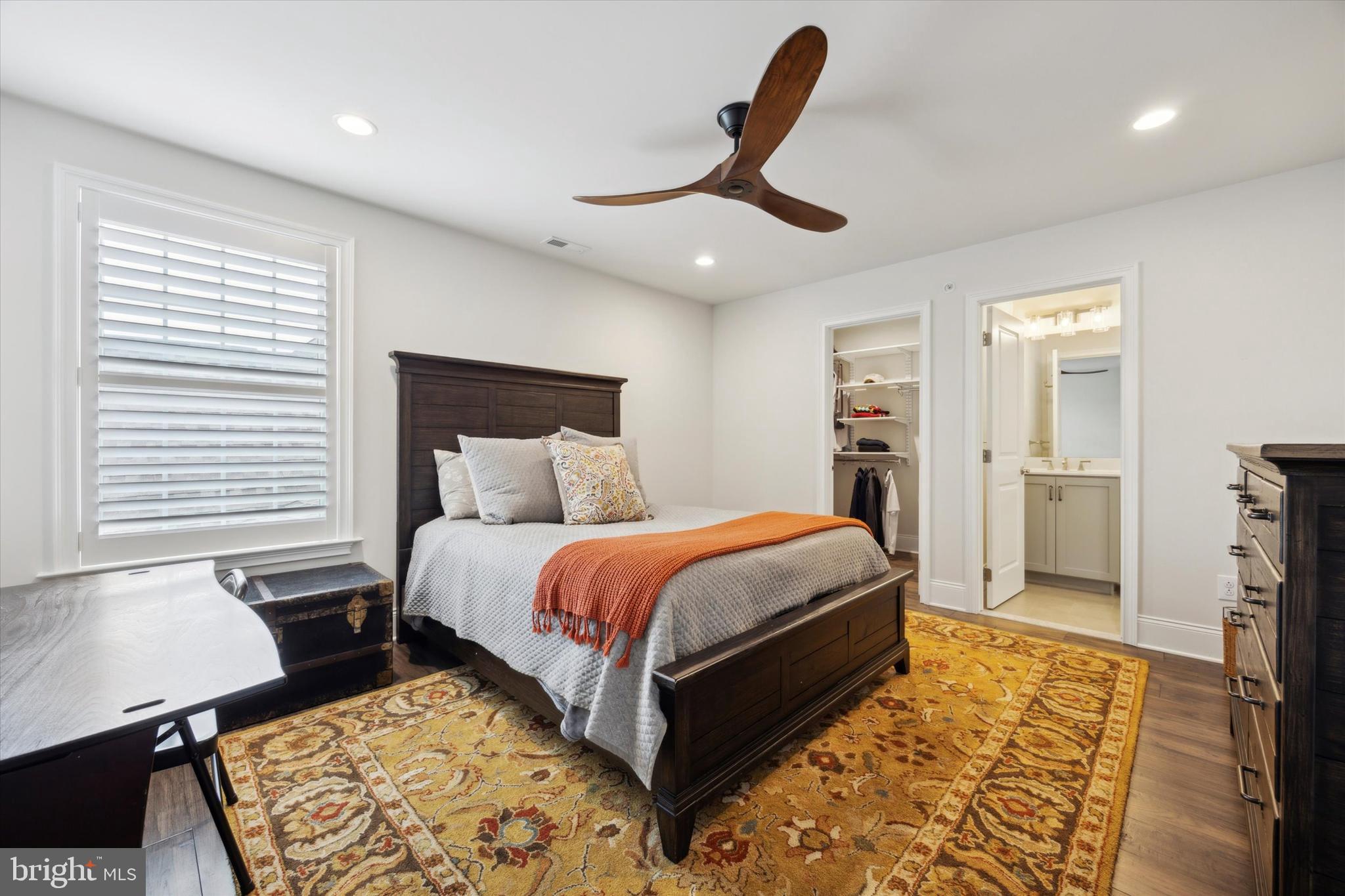 LISETER - Residential