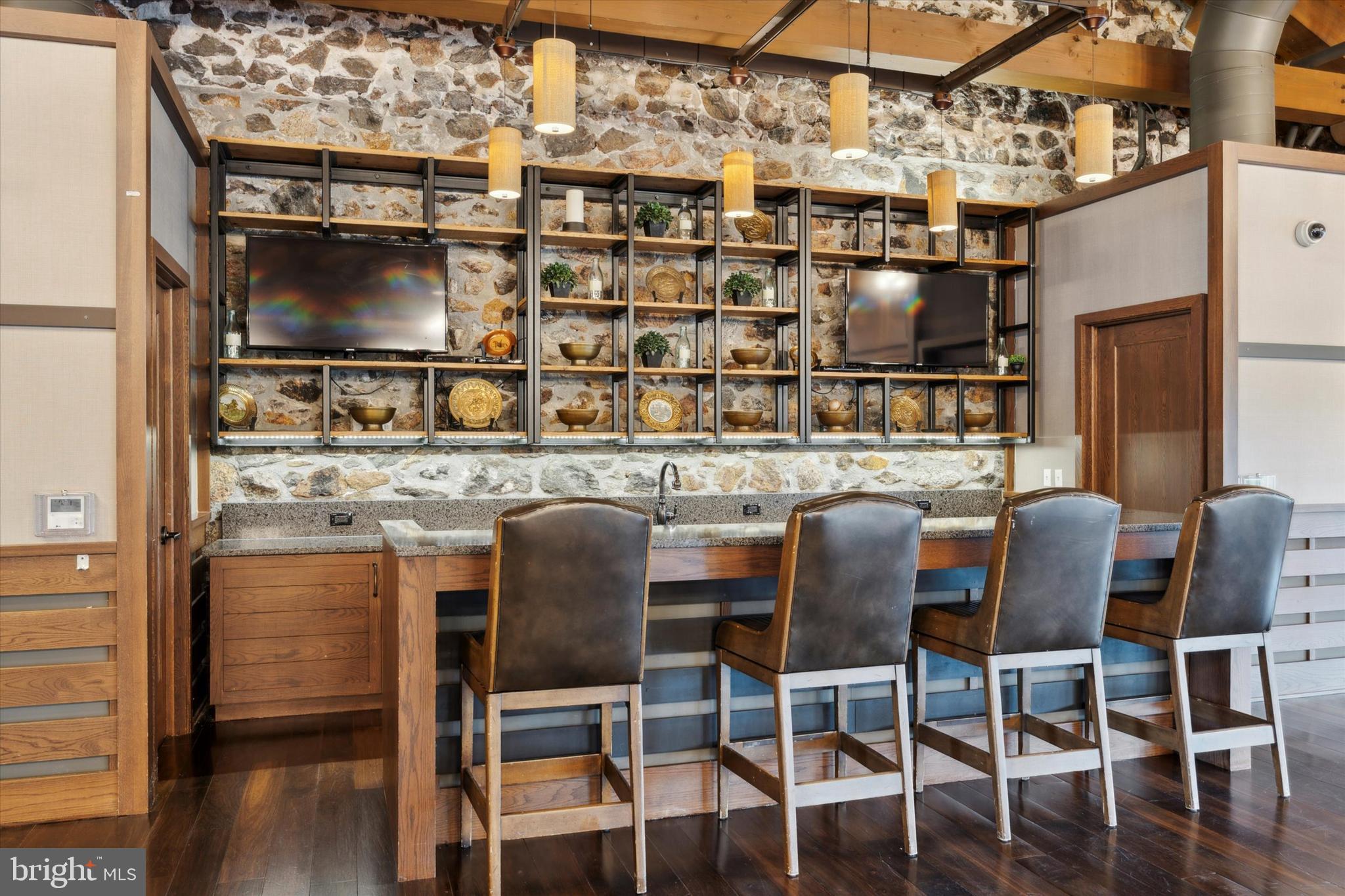 LISETER - Residential