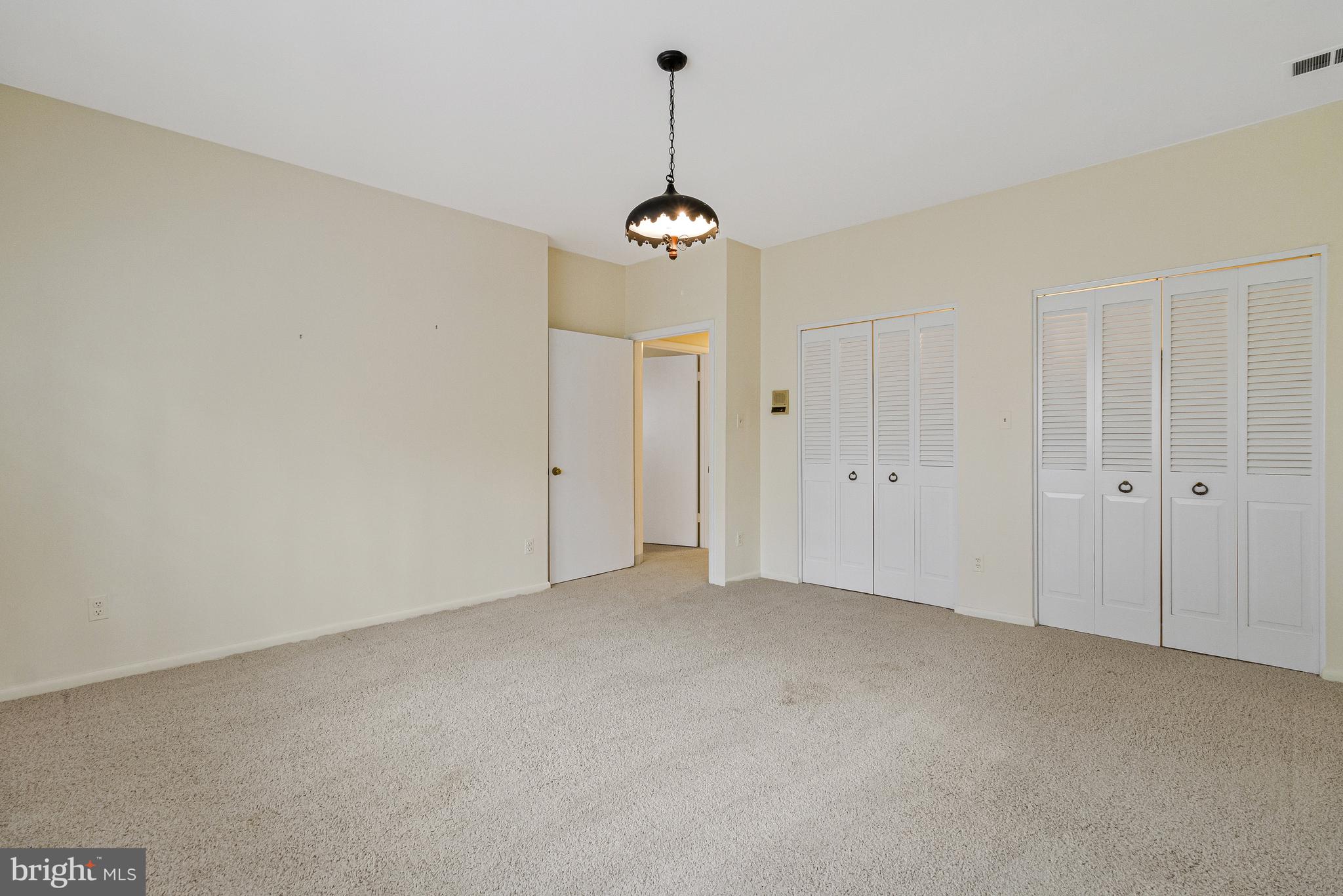 CHAIN BRIDGE FOREST - Residential