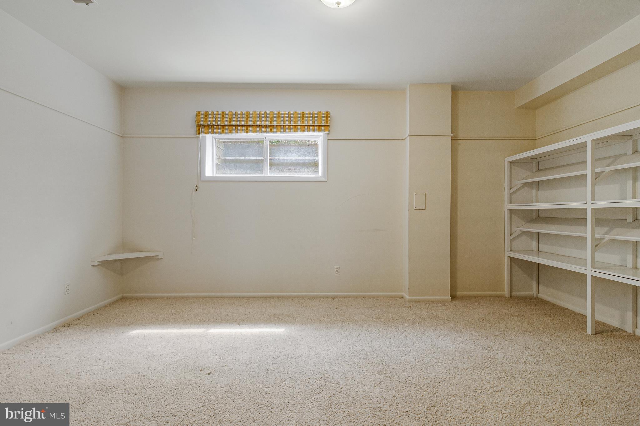 CHAIN BRIDGE FOREST - Residential