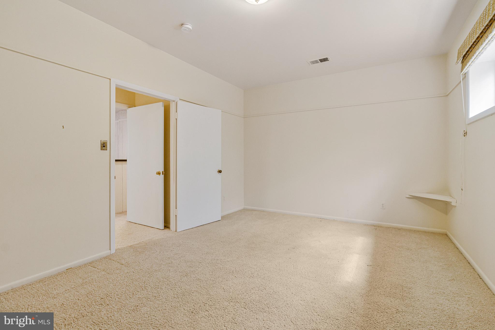 CHAIN BRIDGE FOREST - Residential