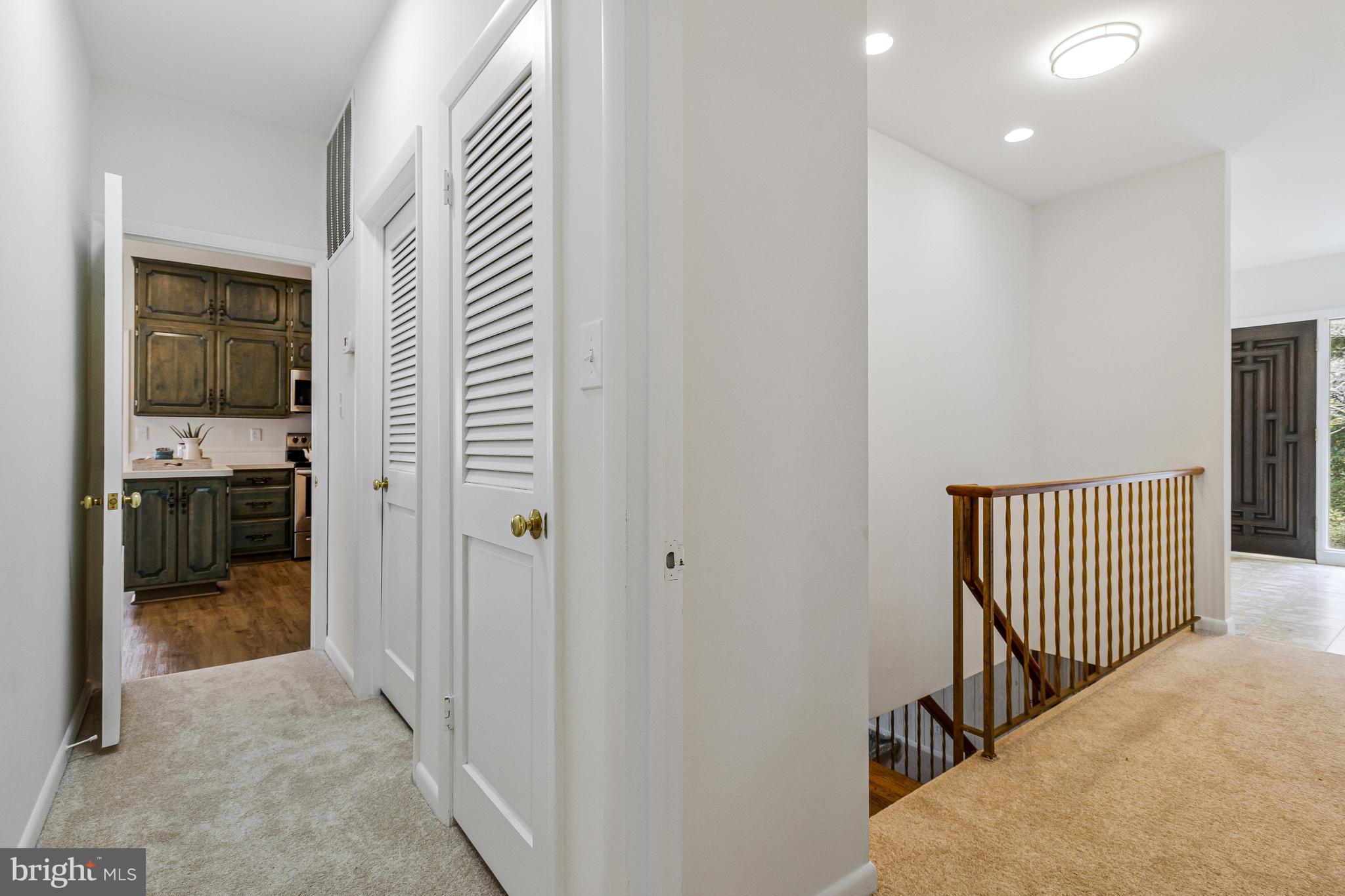 CHAIN BRIDGE FOREST - Residential