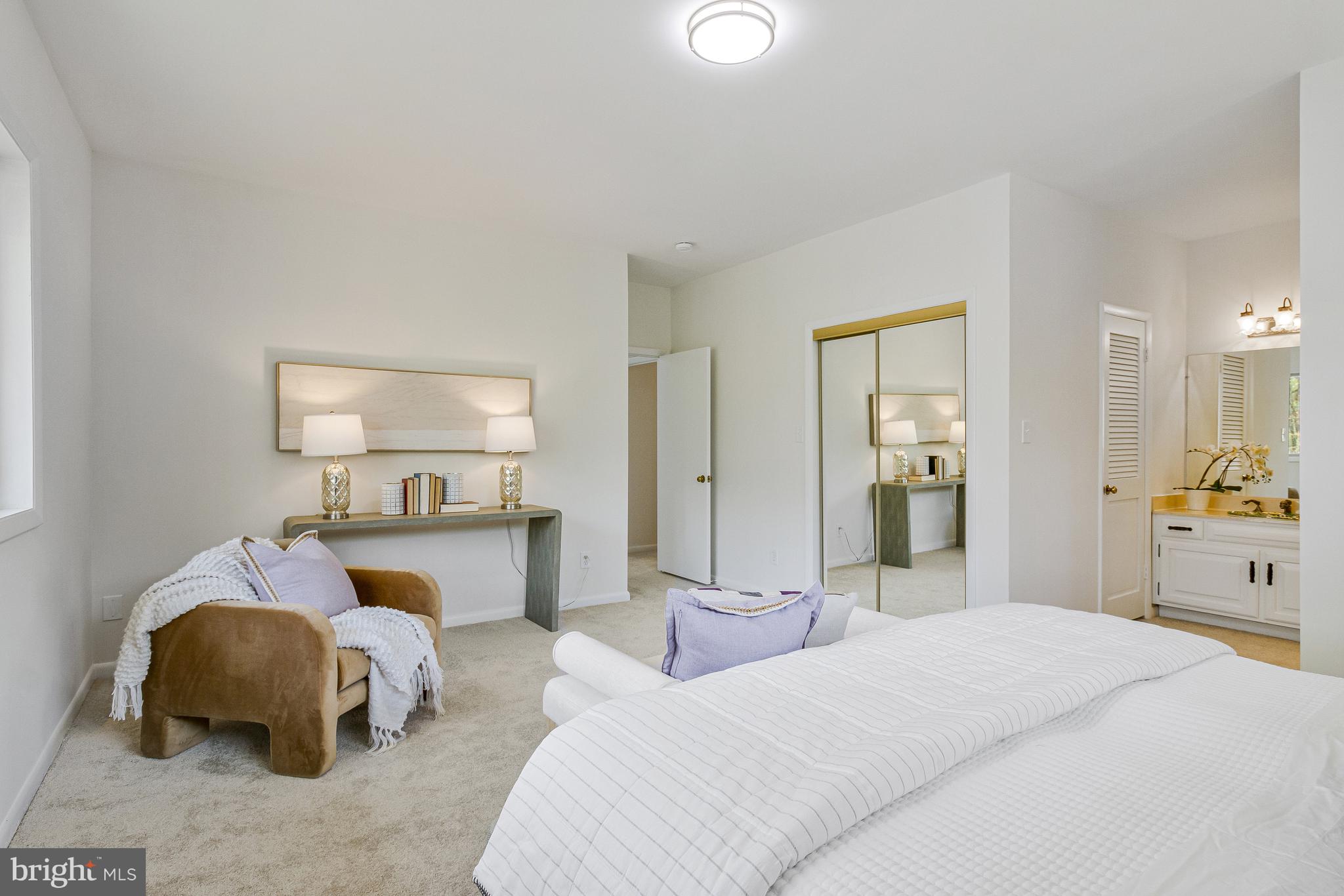 CHAIN BRIDGE FOREST - Residential