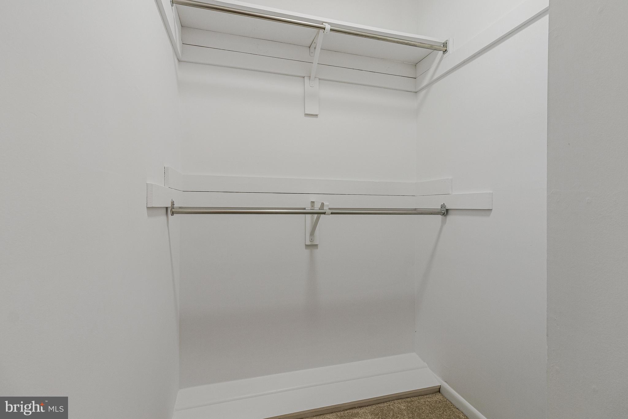 CHAIN BRIDGE FOREST - Residential