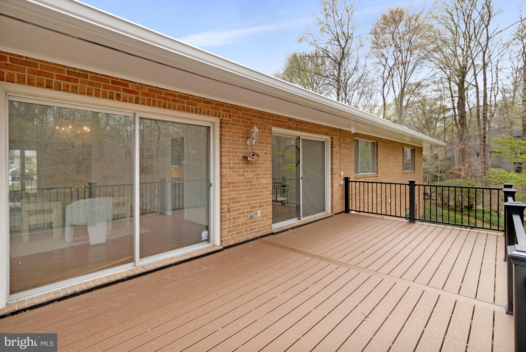 CHAIN BRIDGE FOREST - Residential