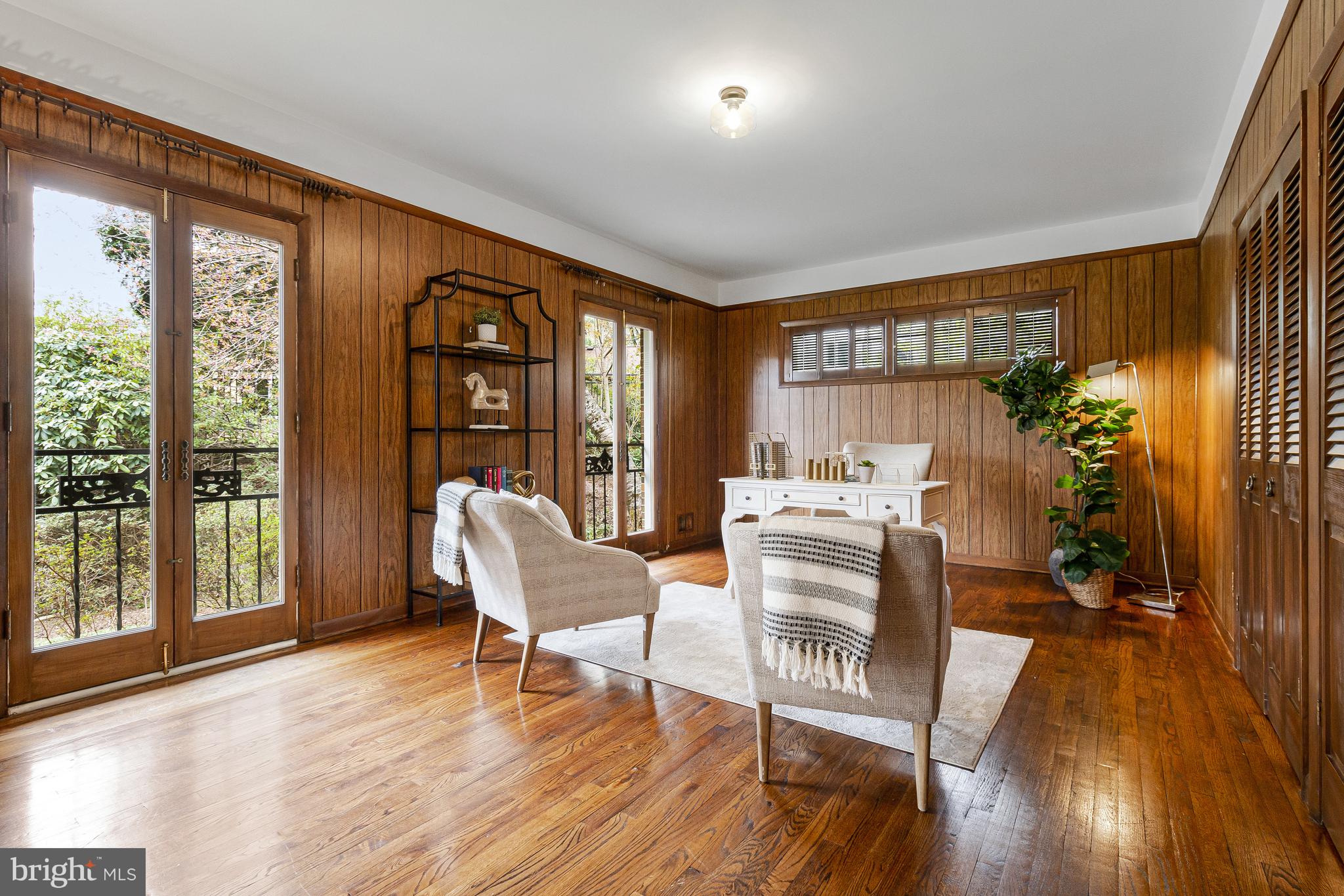 CHAIN BRIDGE FOREST - Residential