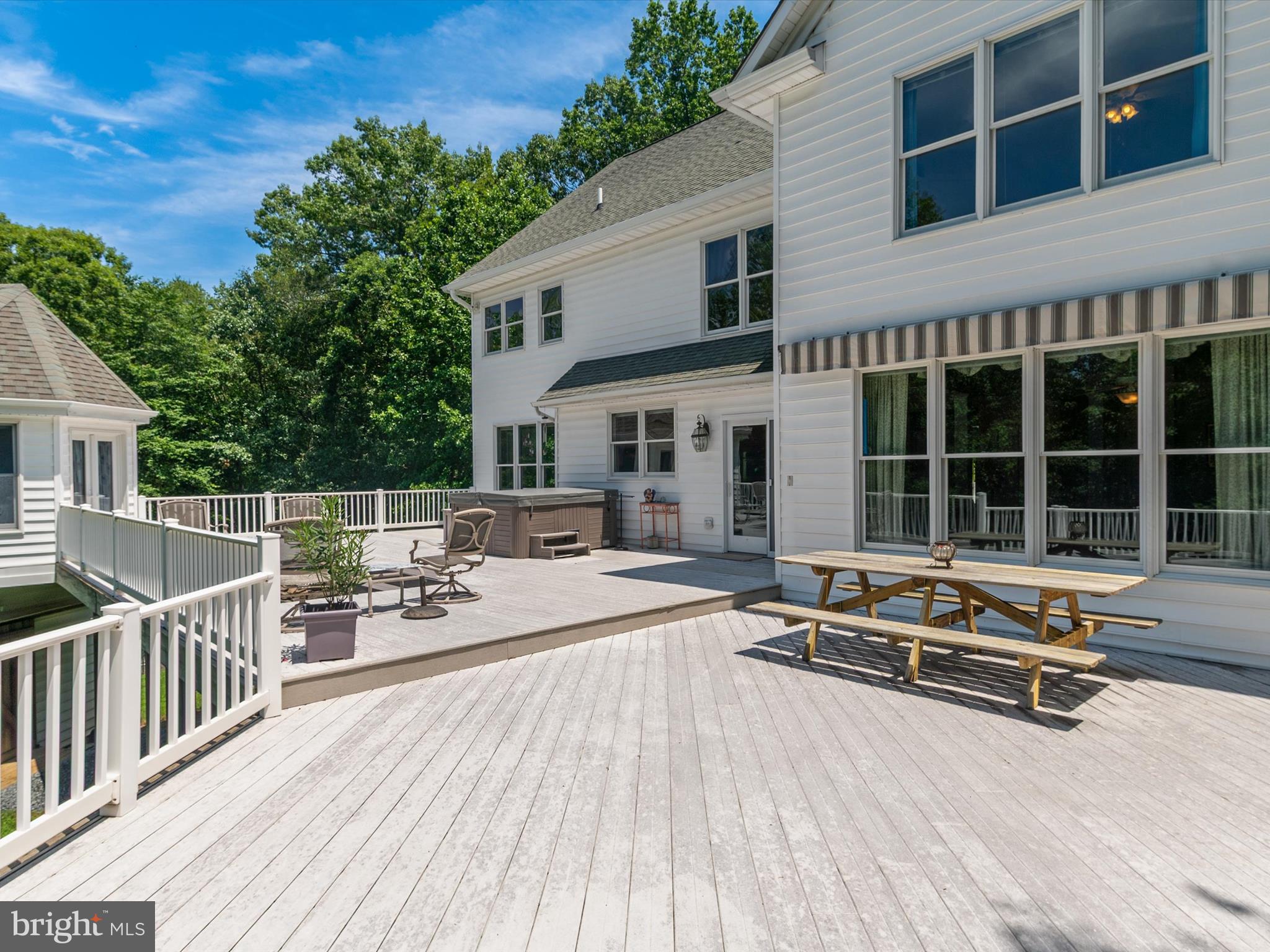 CROWNSVILLE - Residential