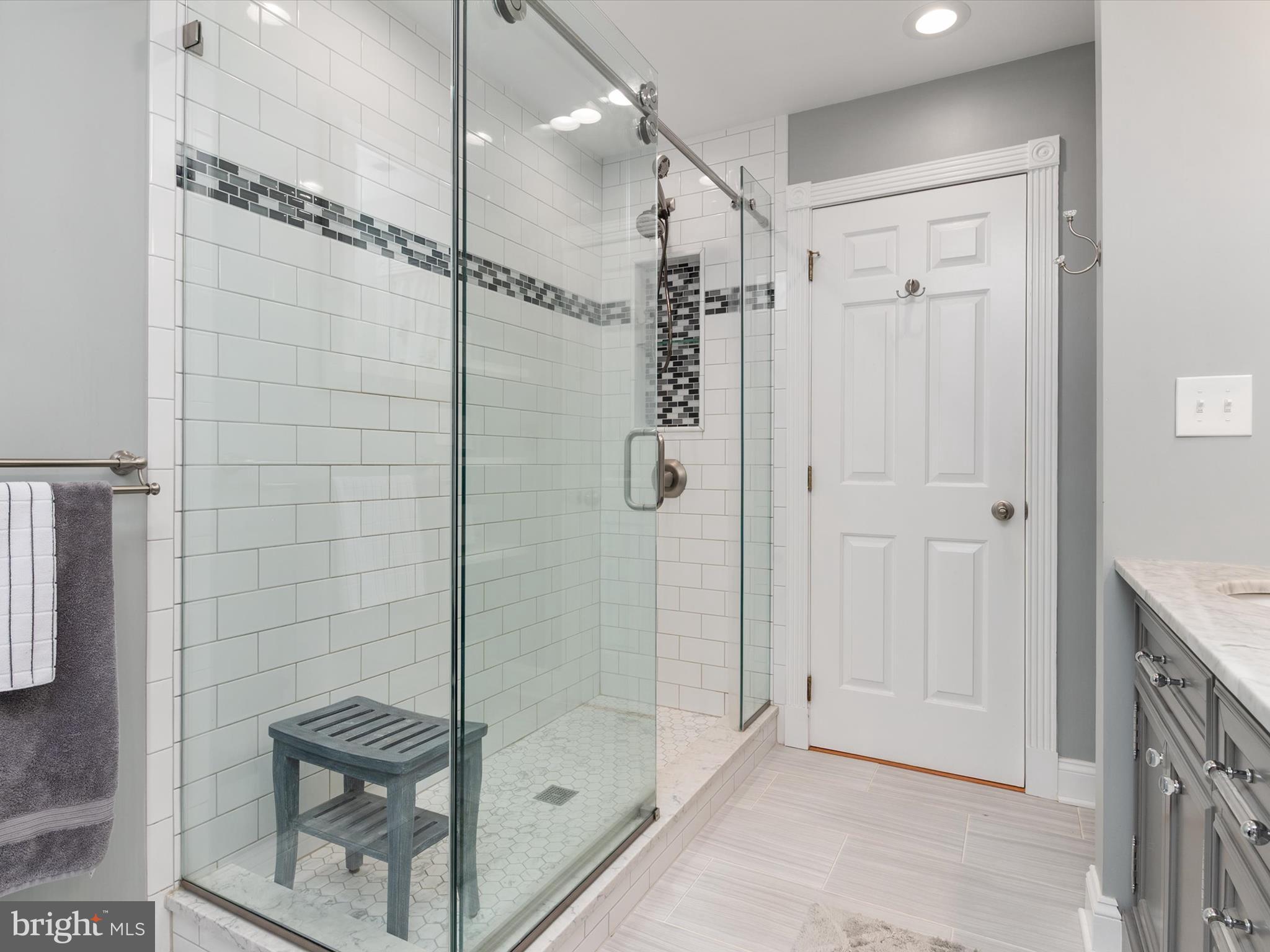 CROWNSVILLE - Residential