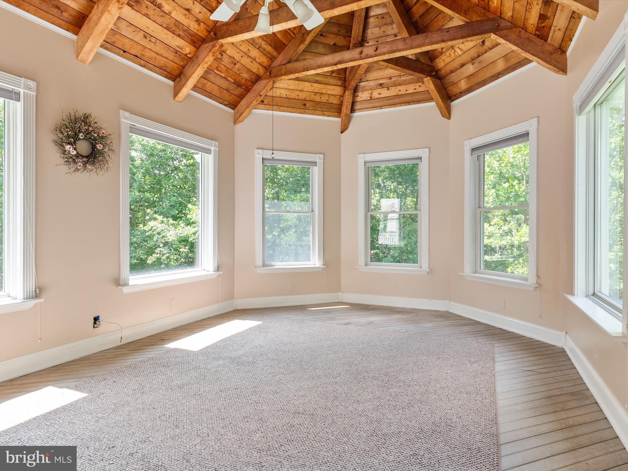 CROWNSVILLE - Residential