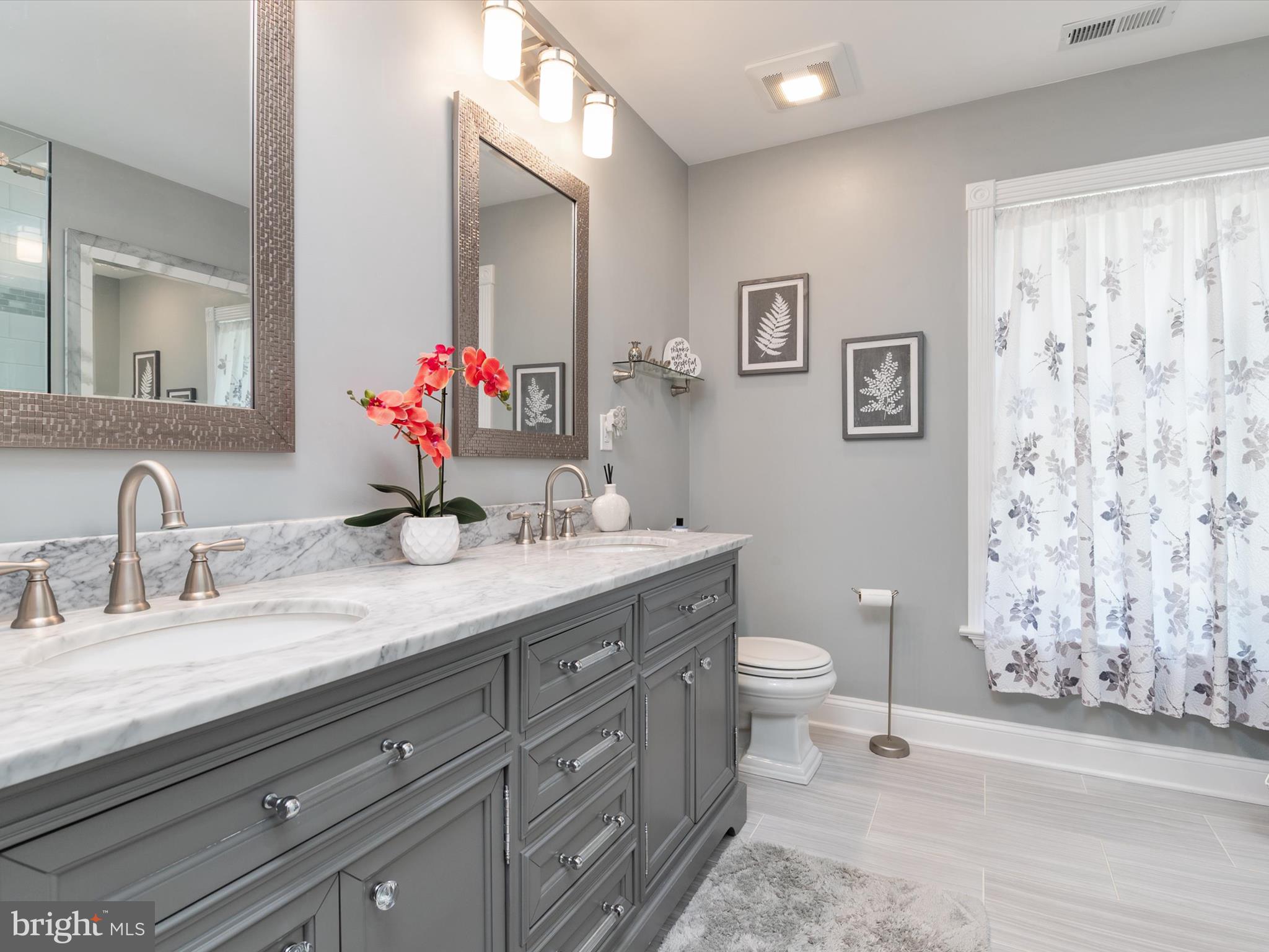 CROWNSVILLE - Residential