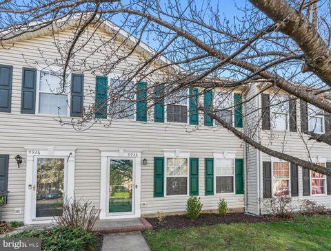 Townhouse For Sale - 9928 Matti Hill Court<br/> FREDERICKSBURG, VA 22408