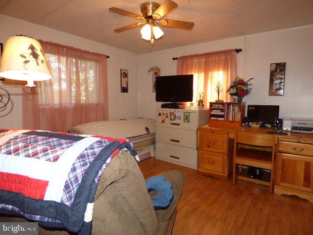 WINDSOR TWP - Residential