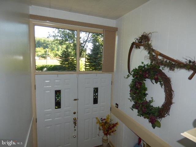 WINDSOR TWP - Residential