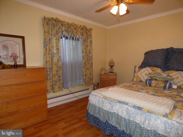 WINDSOR TWP - Residential