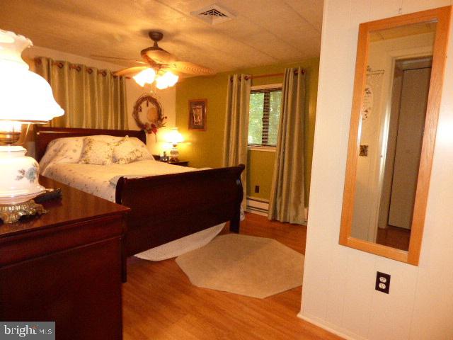 WINDSOR TWP - Residential