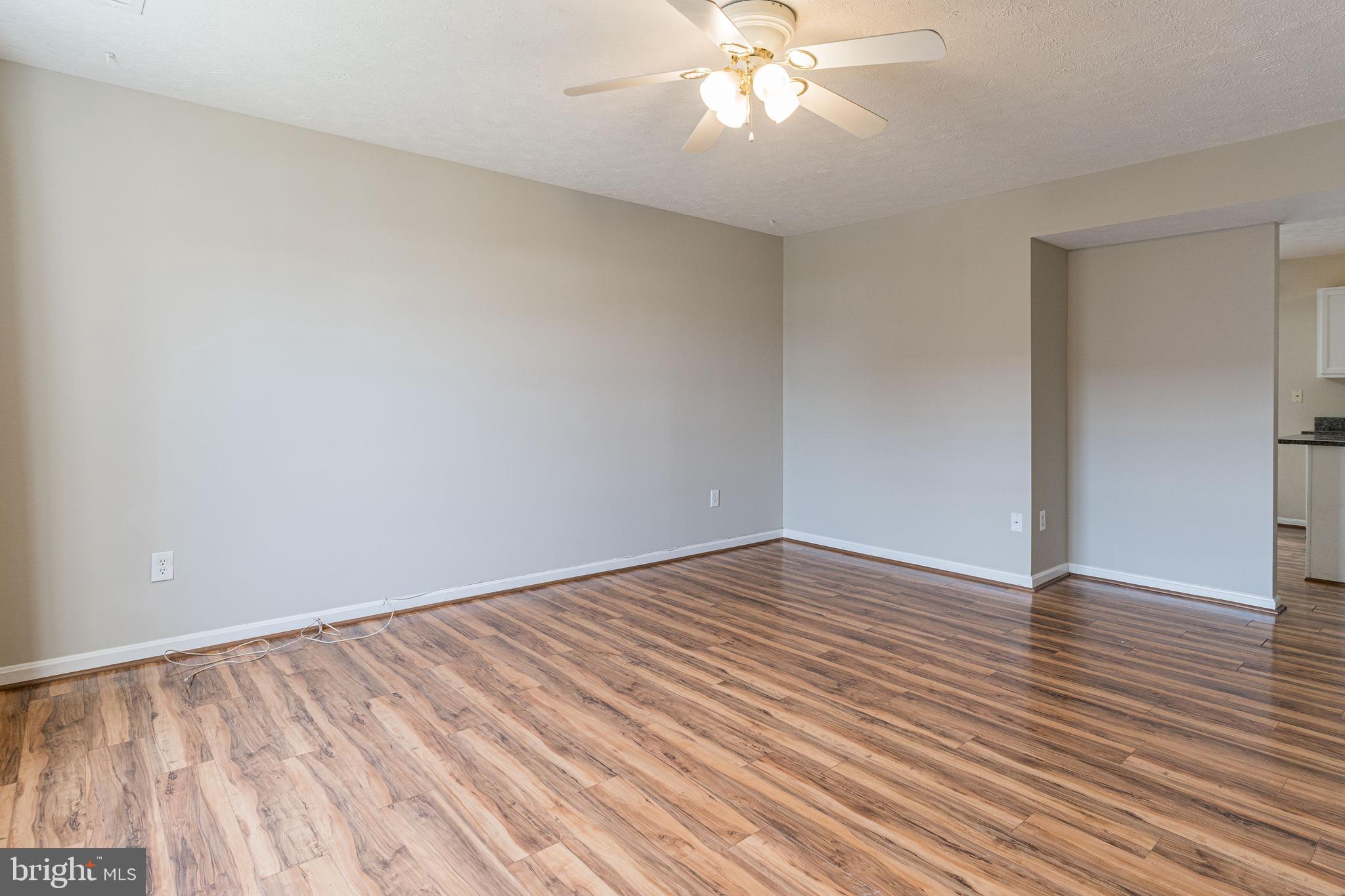 COVENTRY CREEK - Residential Lease