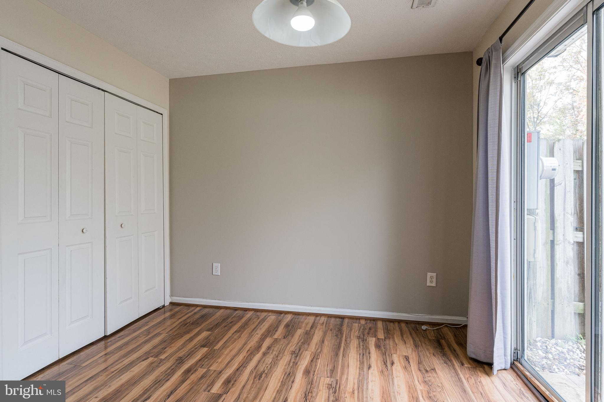 COVENTRY CREEK - Residential Lease