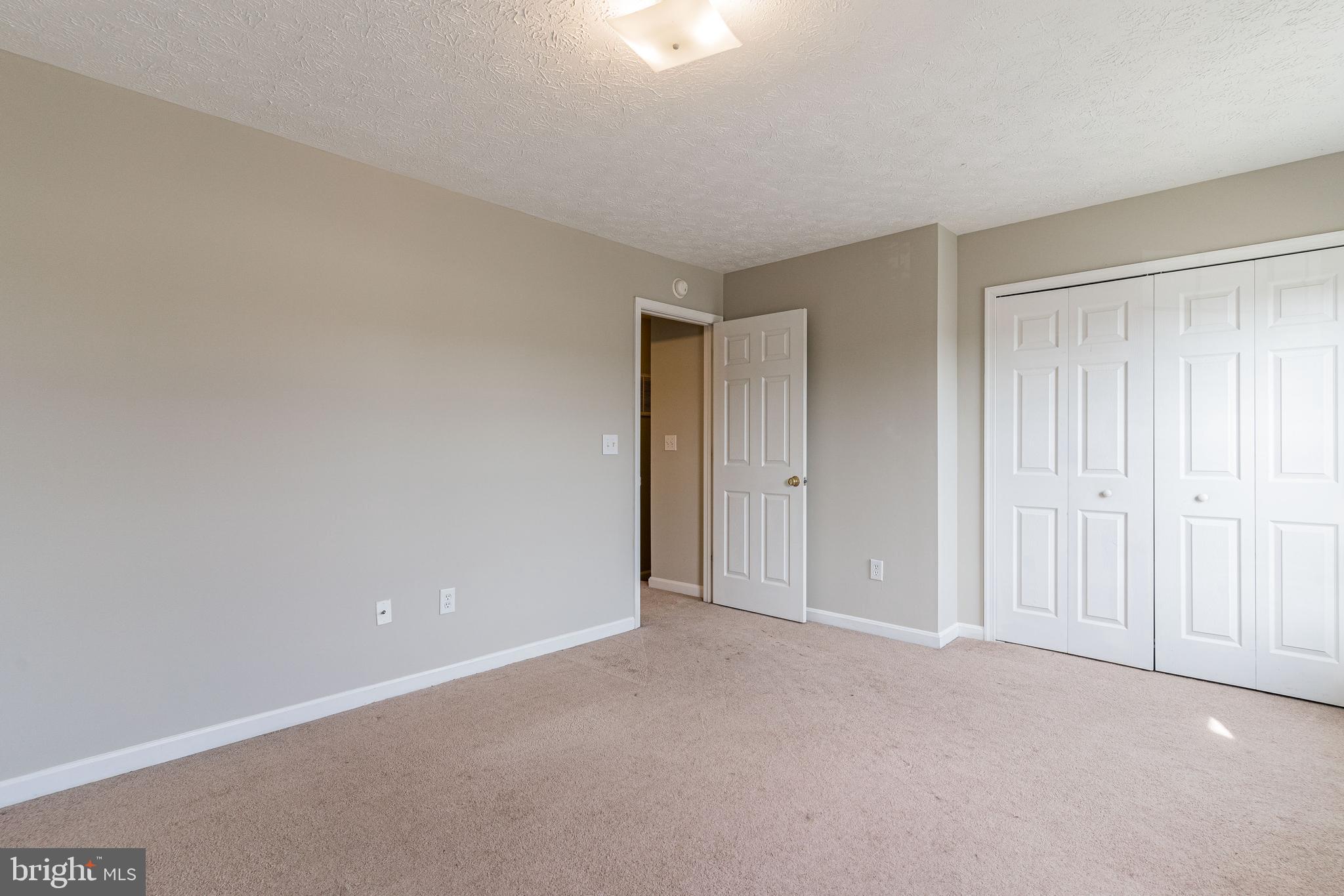 COVENTRY CREEK - Residential Lease