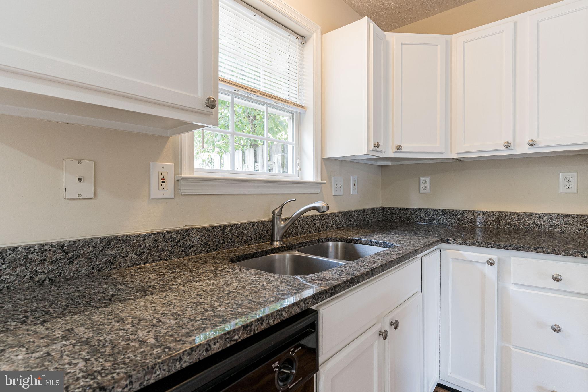 COVENTRY CREEK - Residential Lease