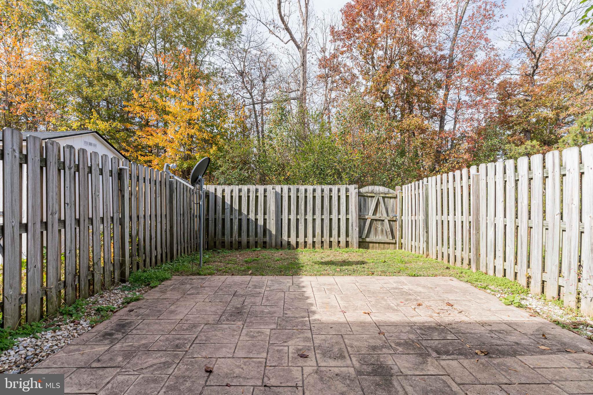 COVENTRY CREEK - Residential Lease