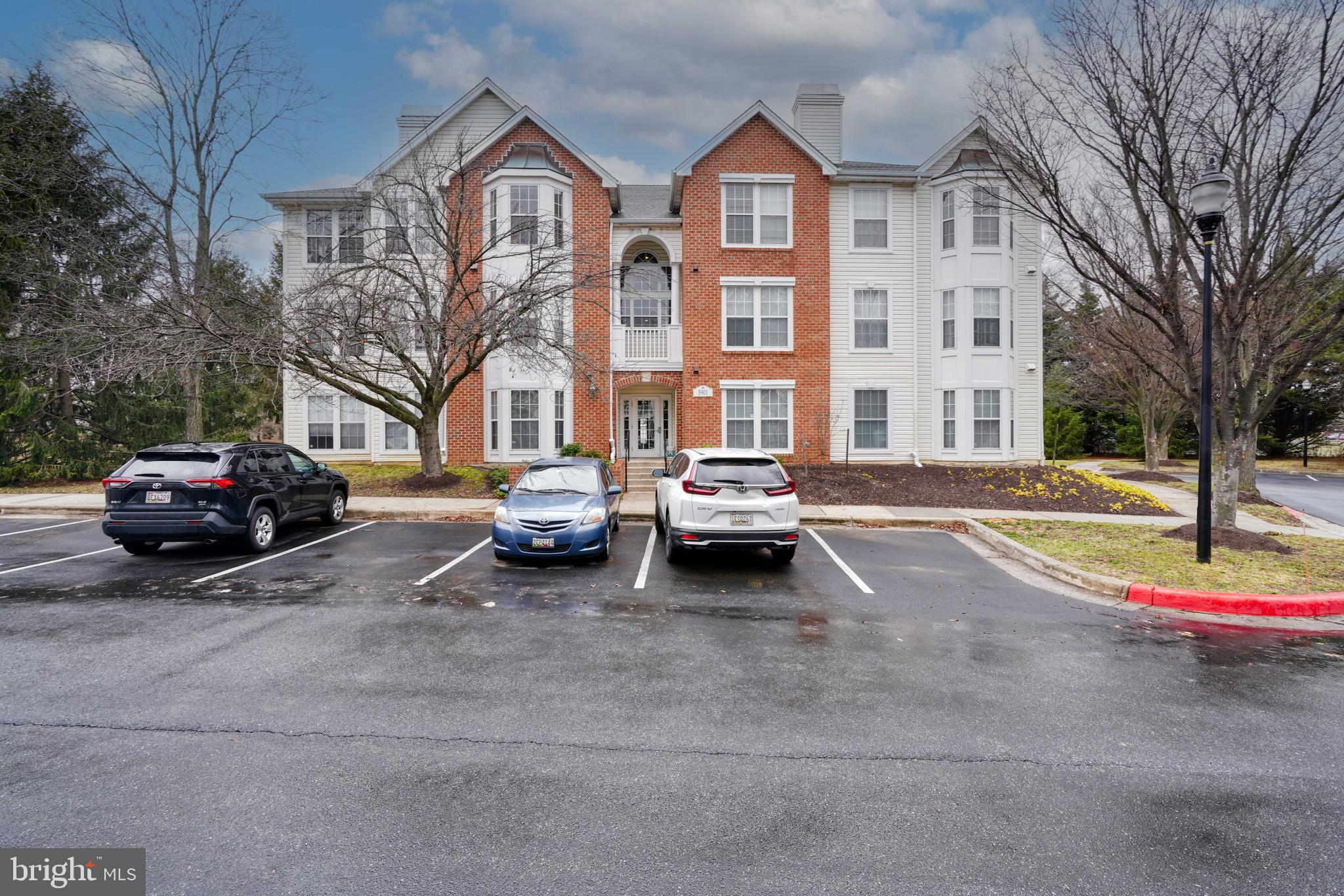 BRISTOL GREEN - Residential