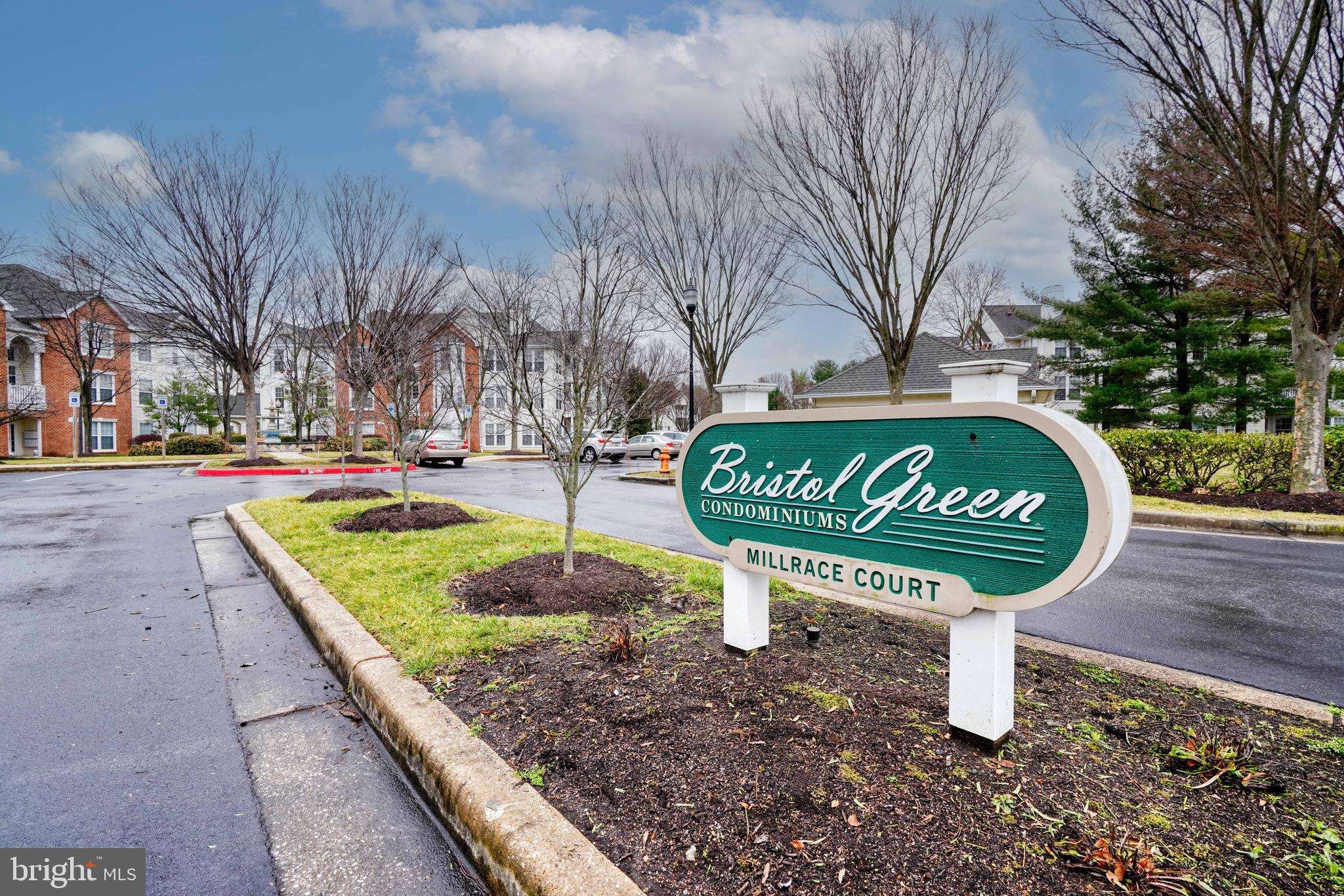 BRISTOL GREEN - Residential