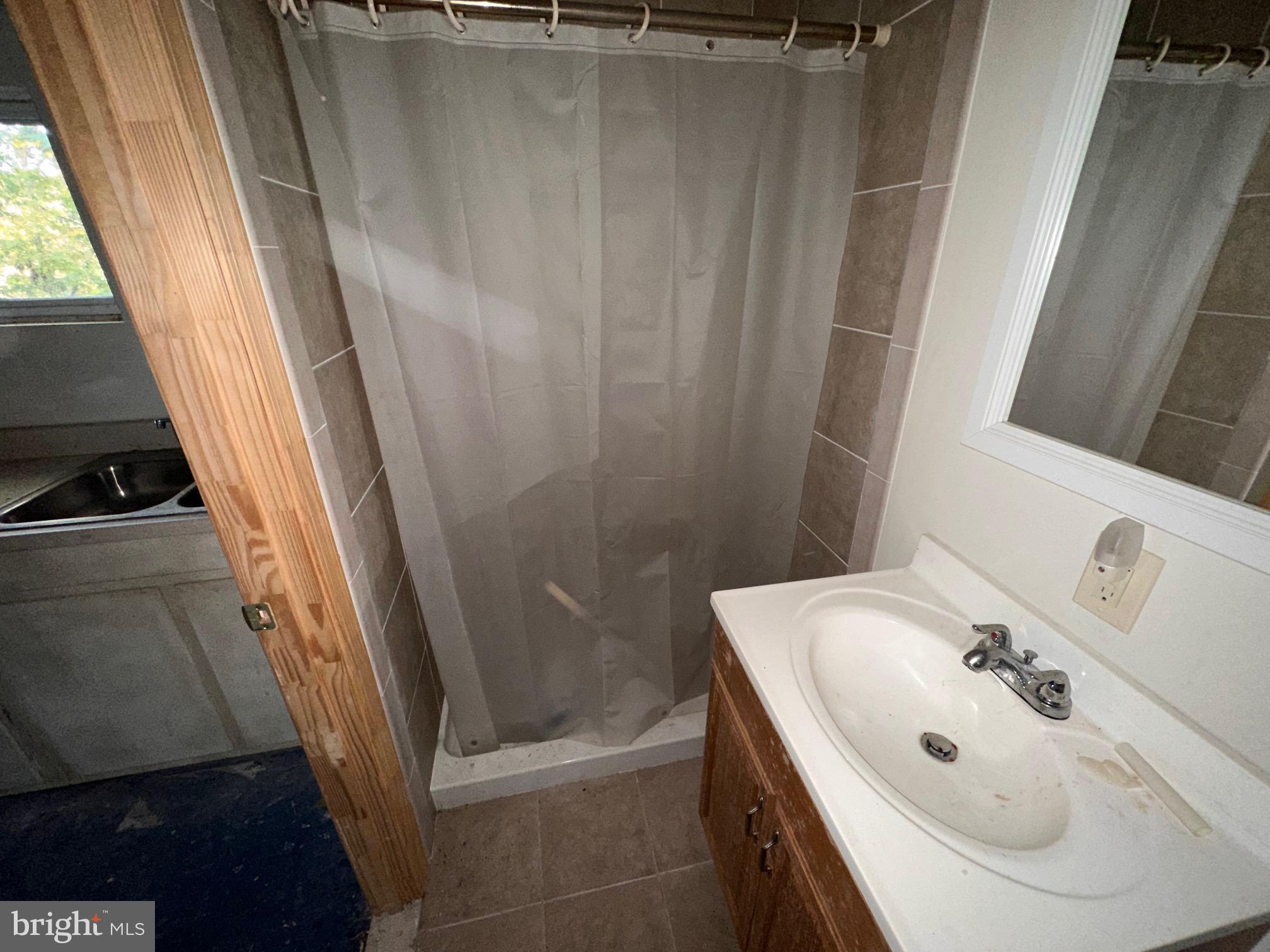 VALLEY HIGH TIMBER FARMS - Residential