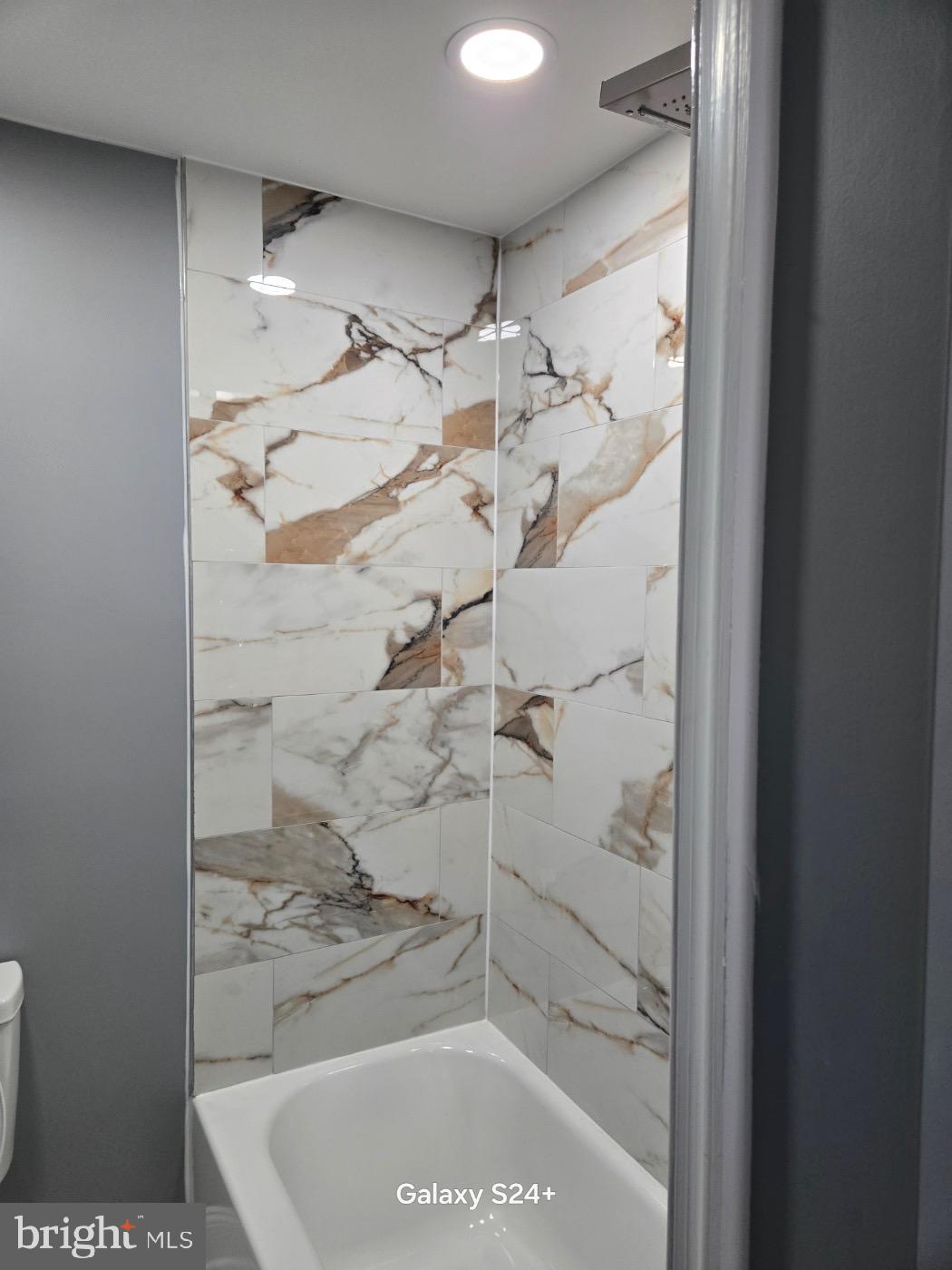 NORTH CENTRAL - Residential Lease