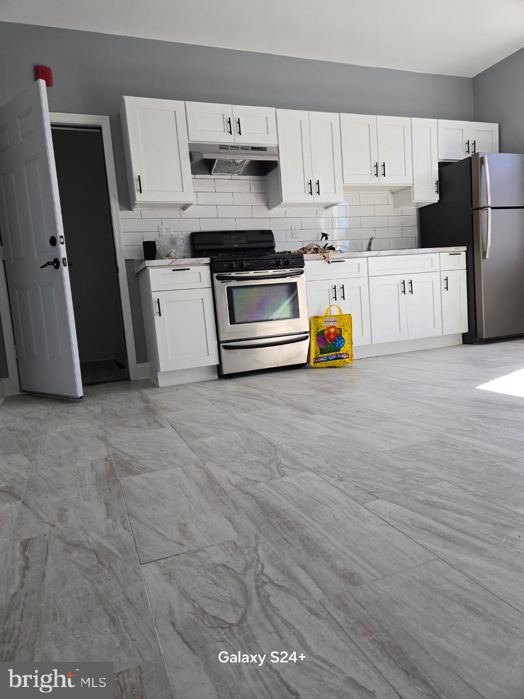 NORTH CENTRAL - Residential Lease