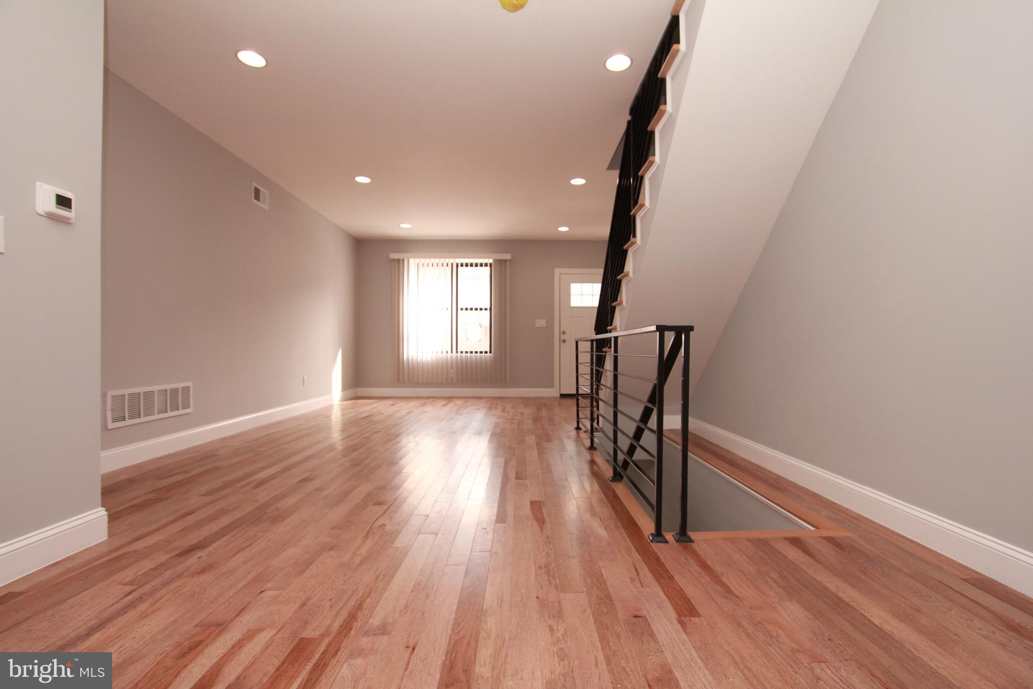 POINT BREEZE - Residential