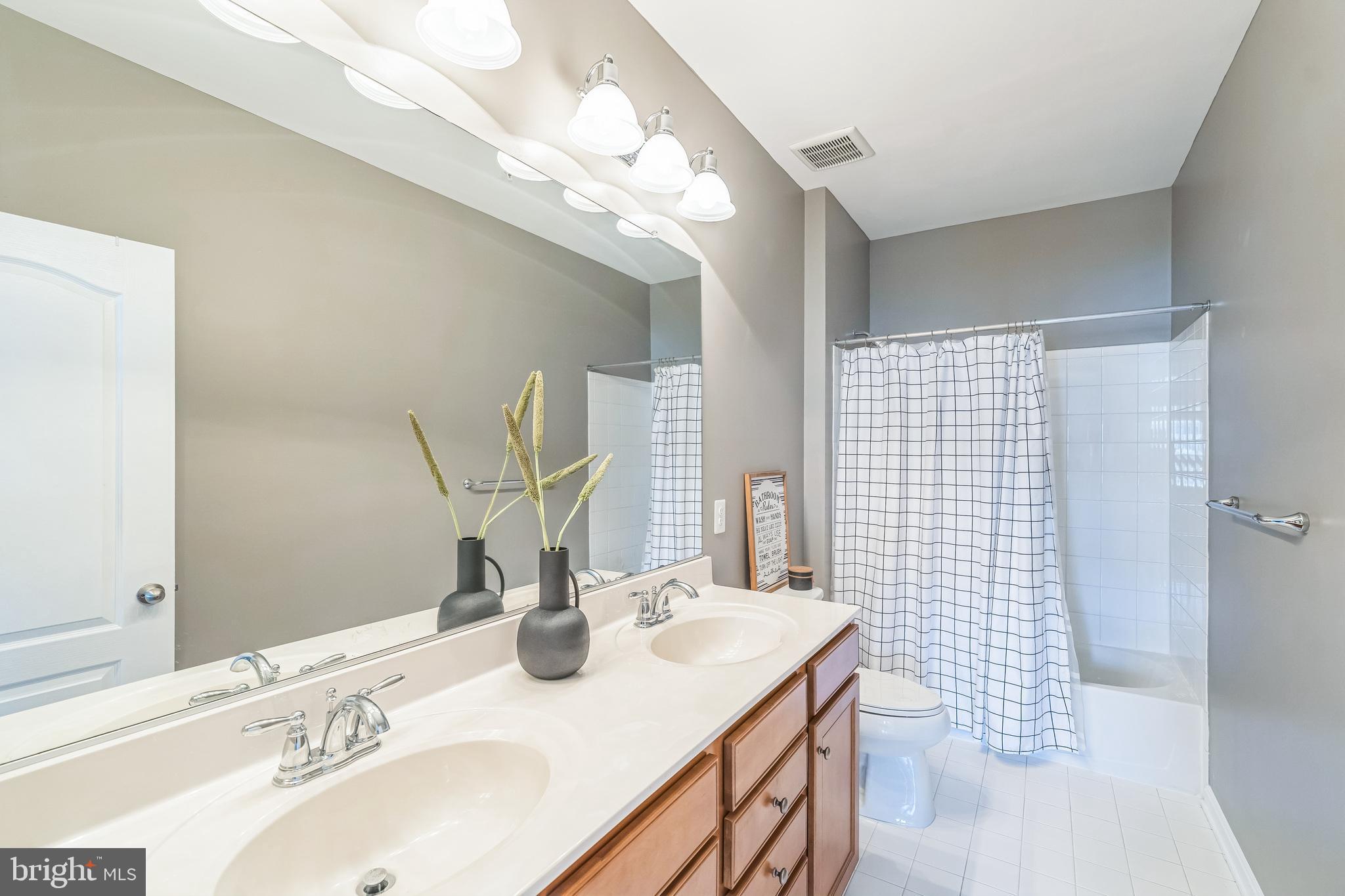 PINEY GROVE ESTATES - Residential