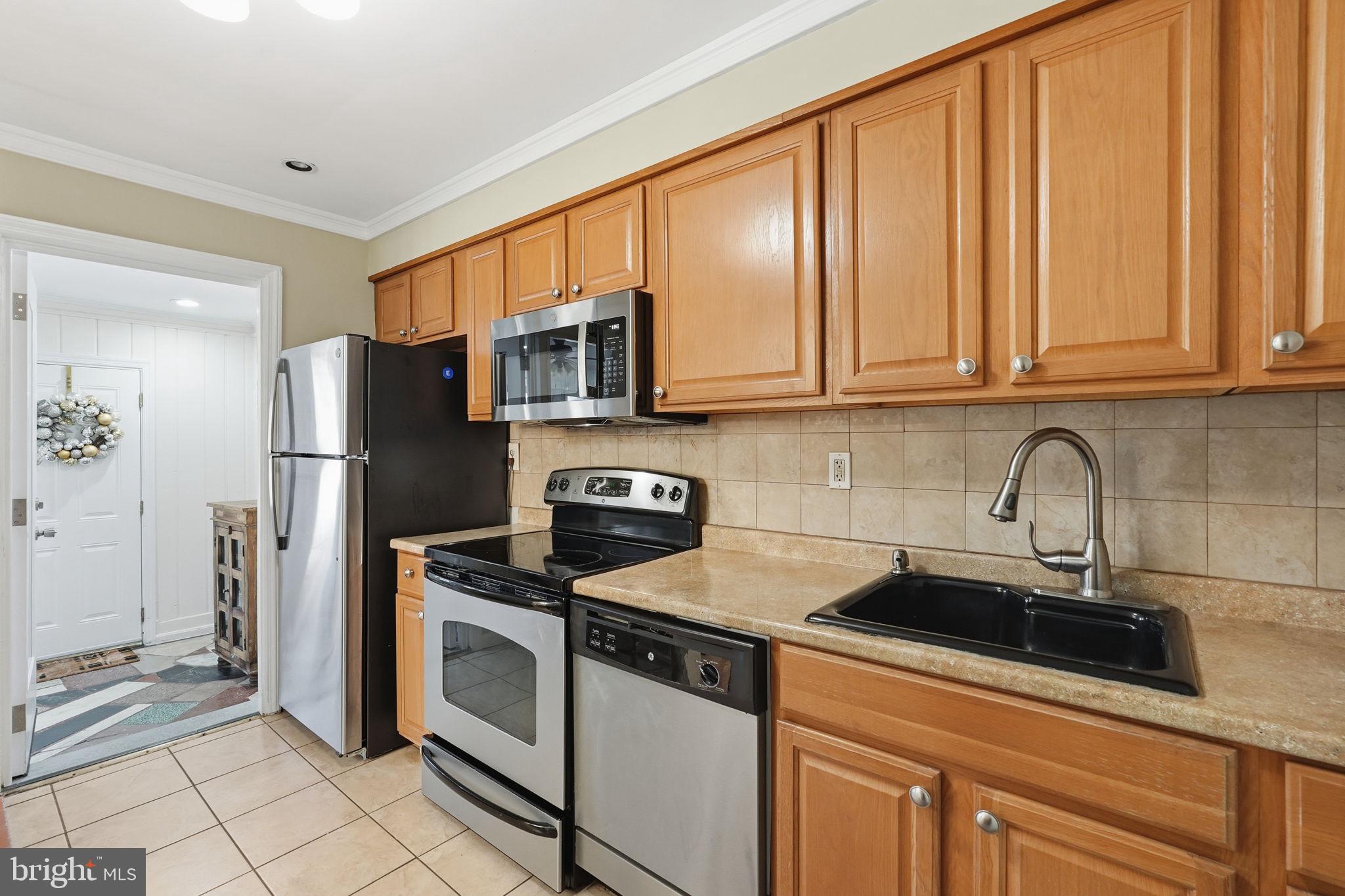 HILLCREST HEIGHTS - Residential