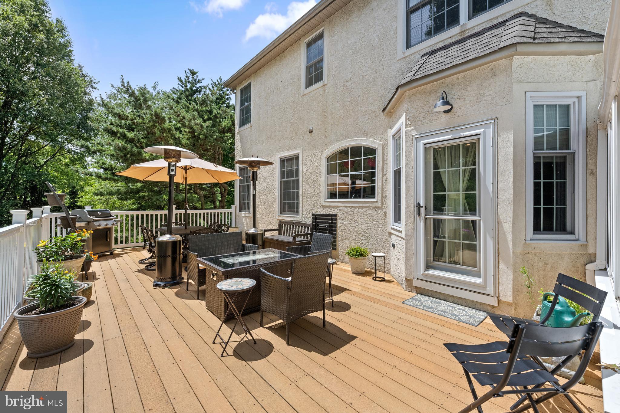 THE RESERVE - Residential