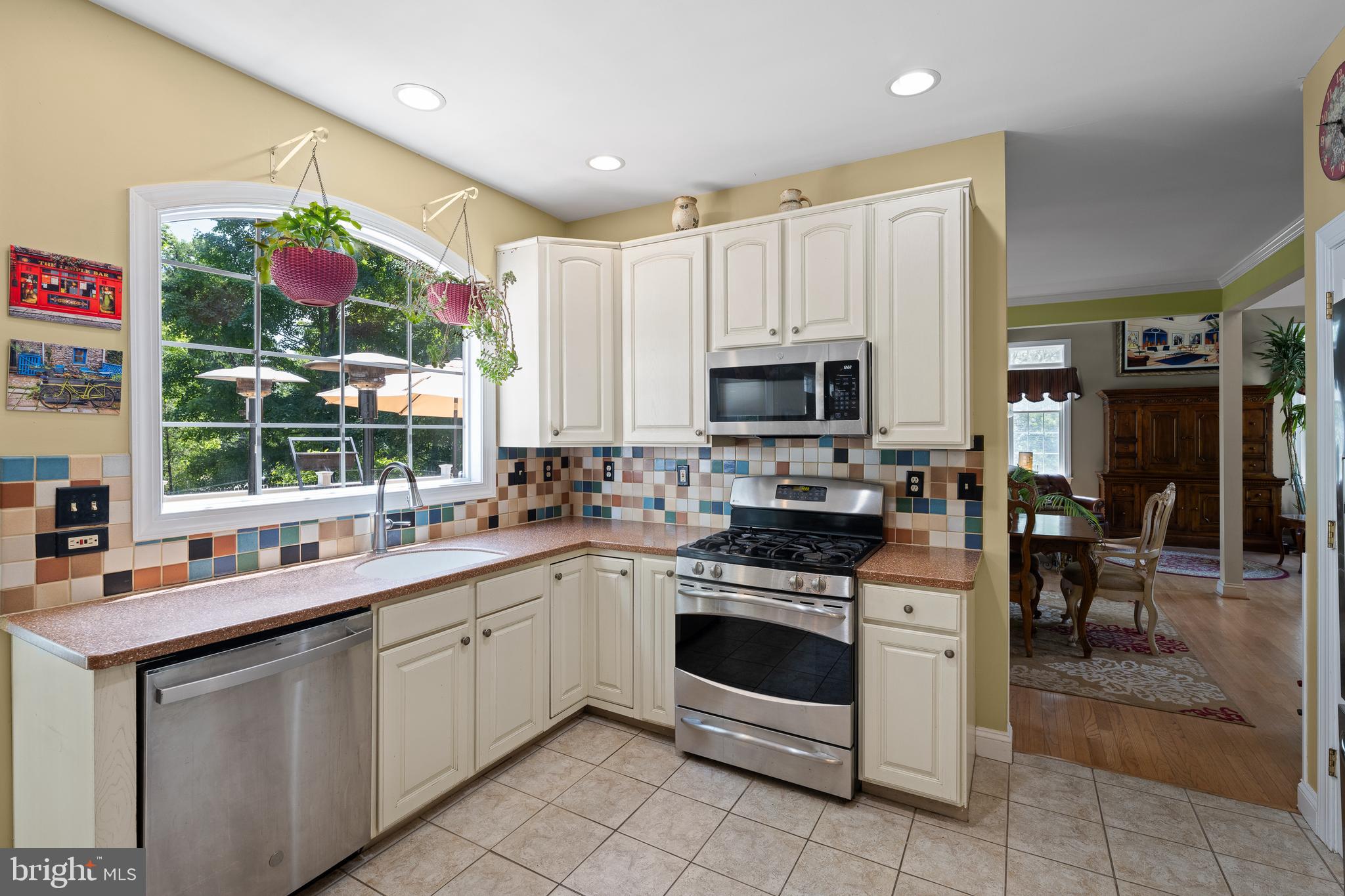 THE RESERVE - Residential