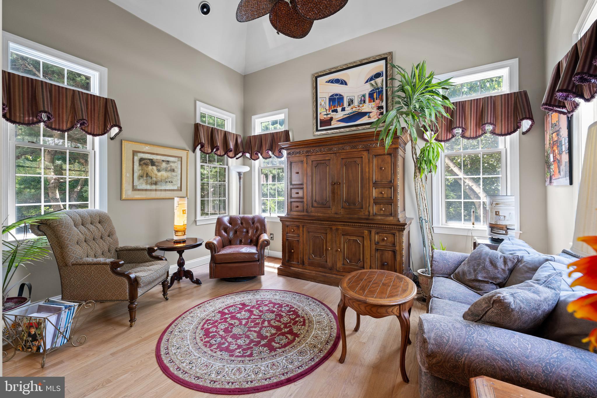 THE RESERVE - Residential