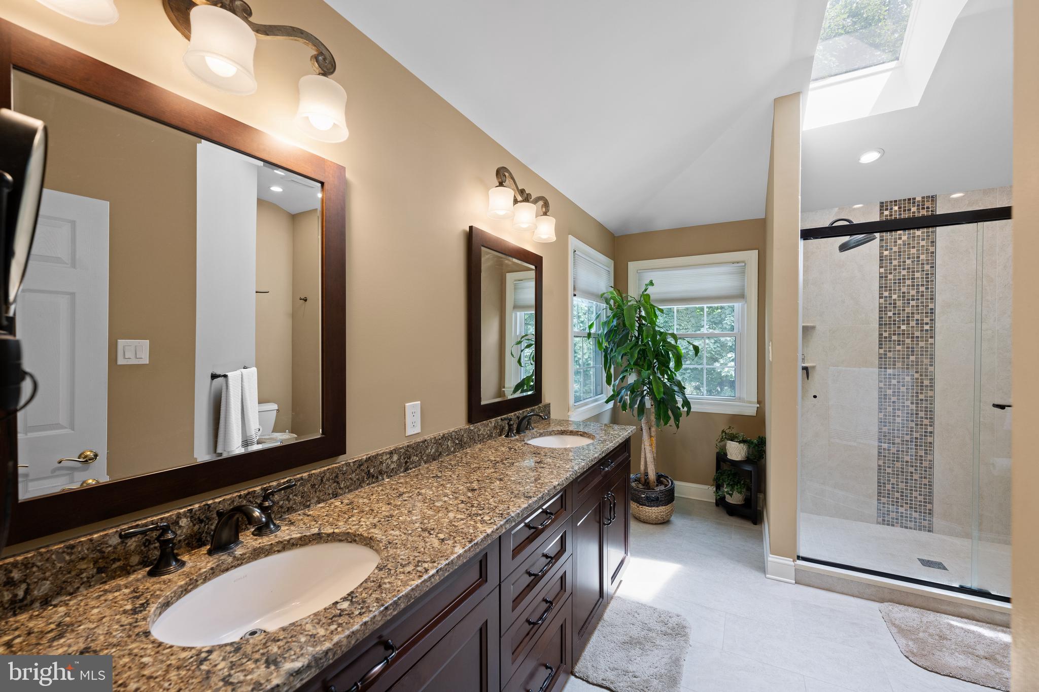 THE RESERVE - Residential