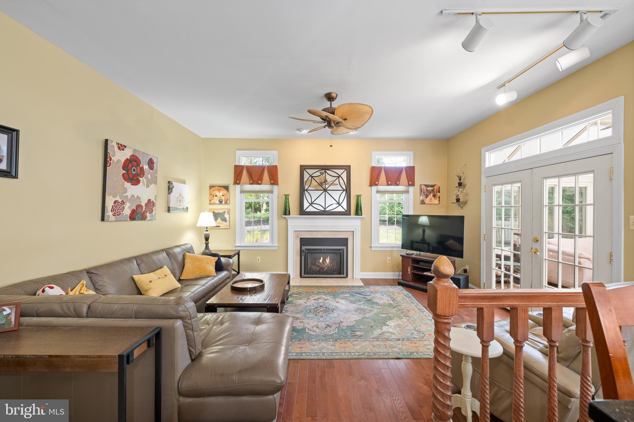 THE RESERVE - Residential