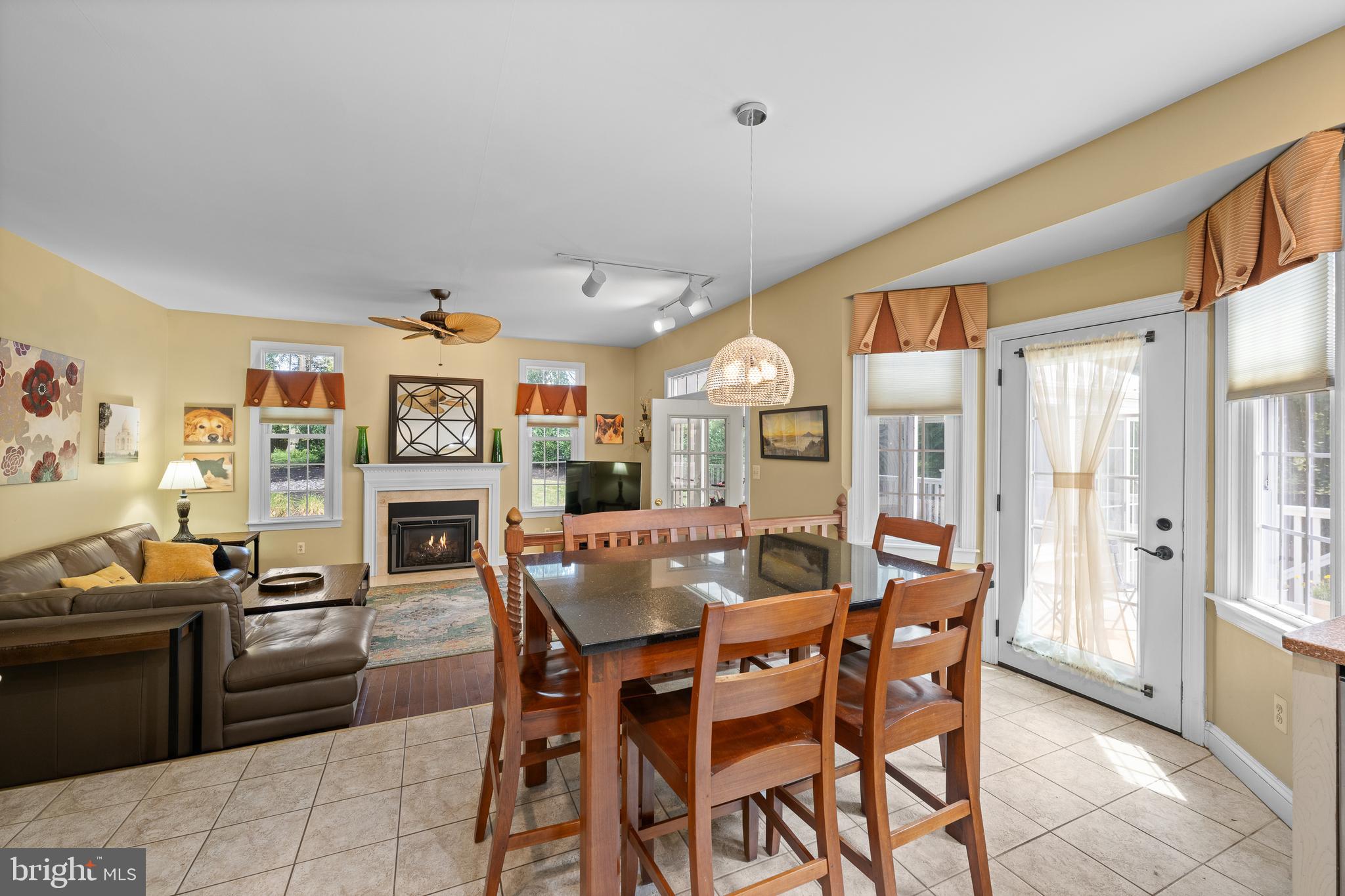 THE RESERVE - Residential