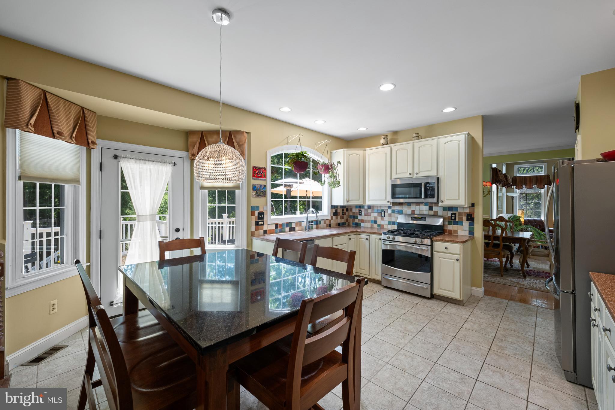 THE RESERVE - Residential