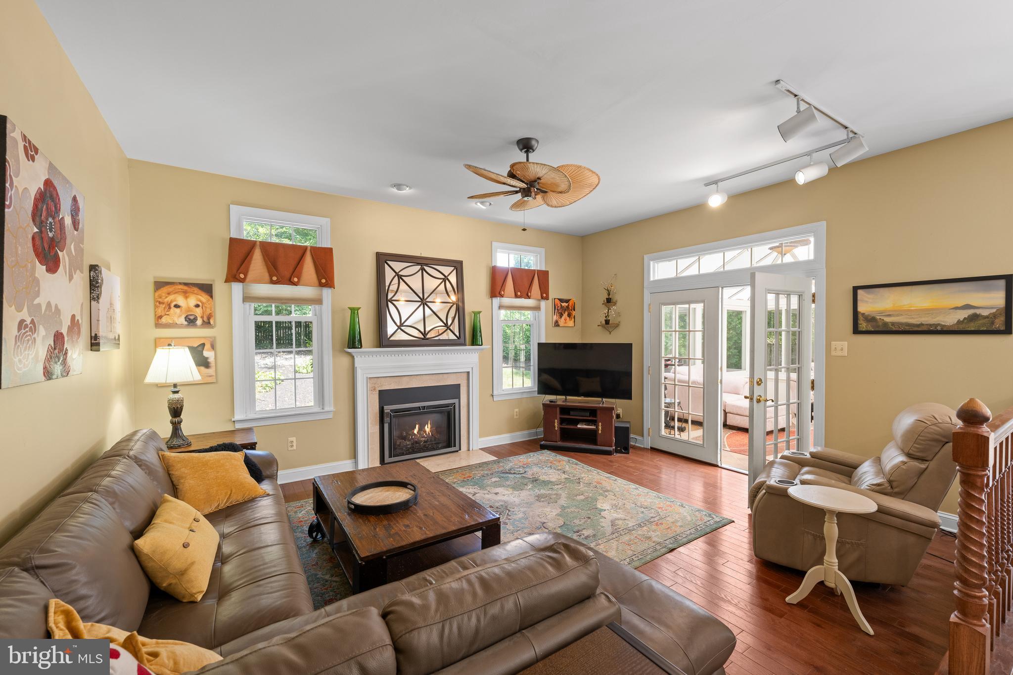 THE RESERVE - Residential