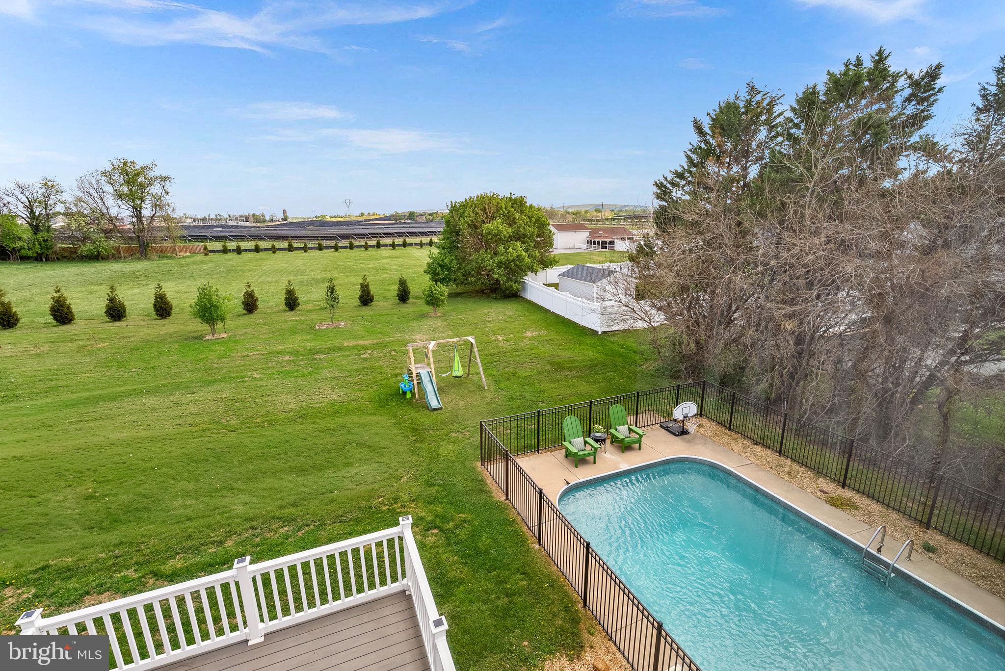 FAIRVIEW PLACE - Residential