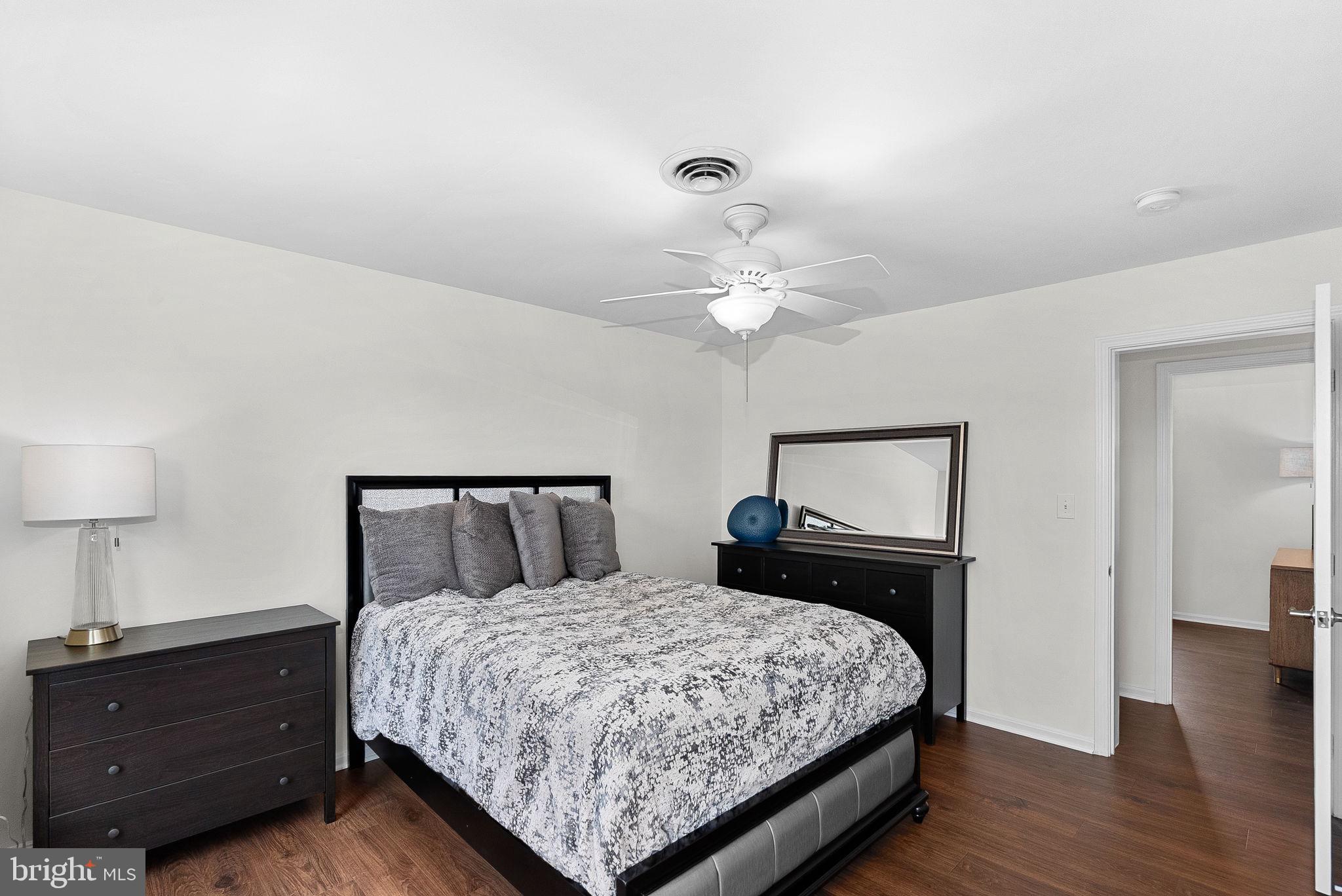 FAIRVIEW PLACE - Residential