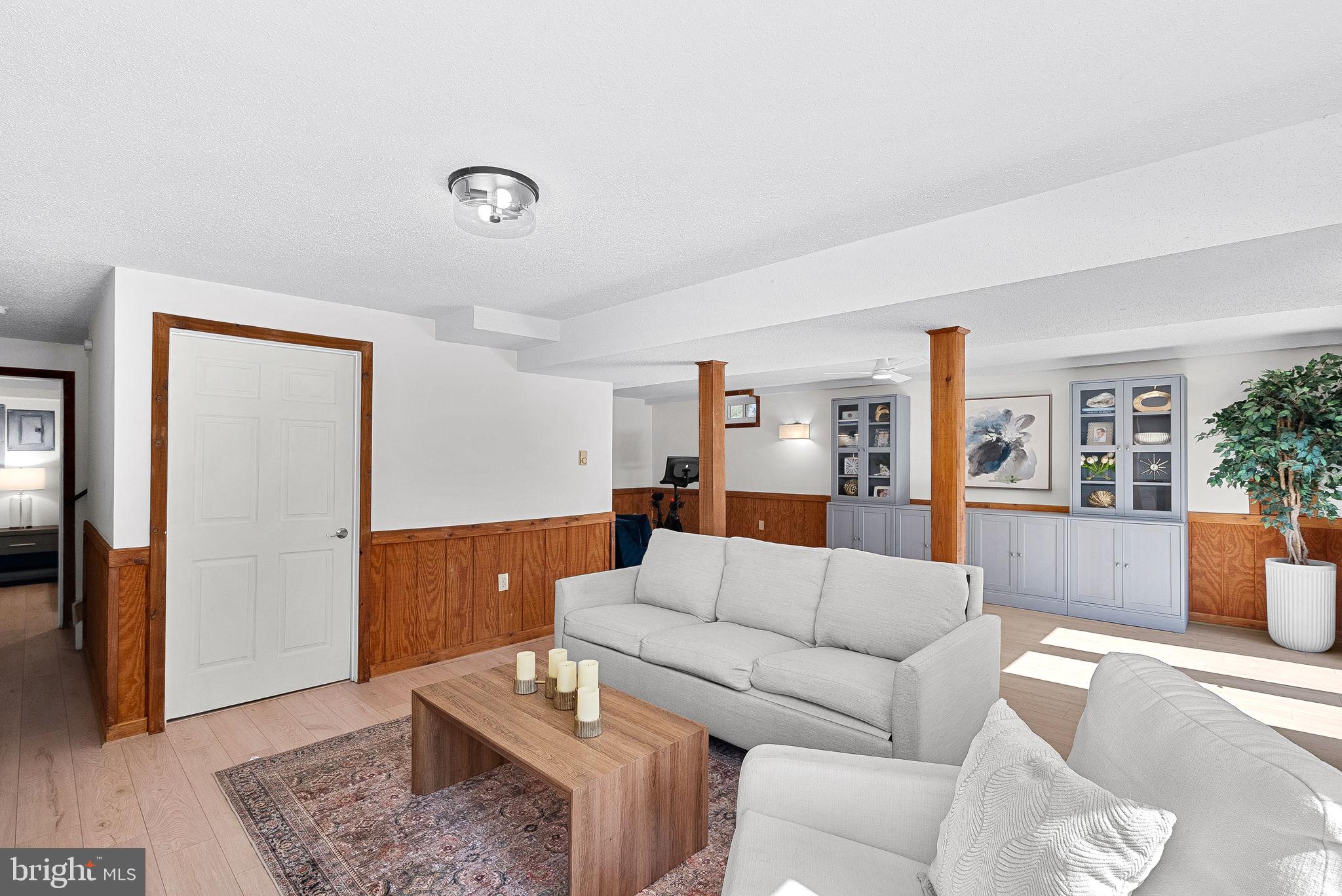 FAIRVIEW PLACE - Residential