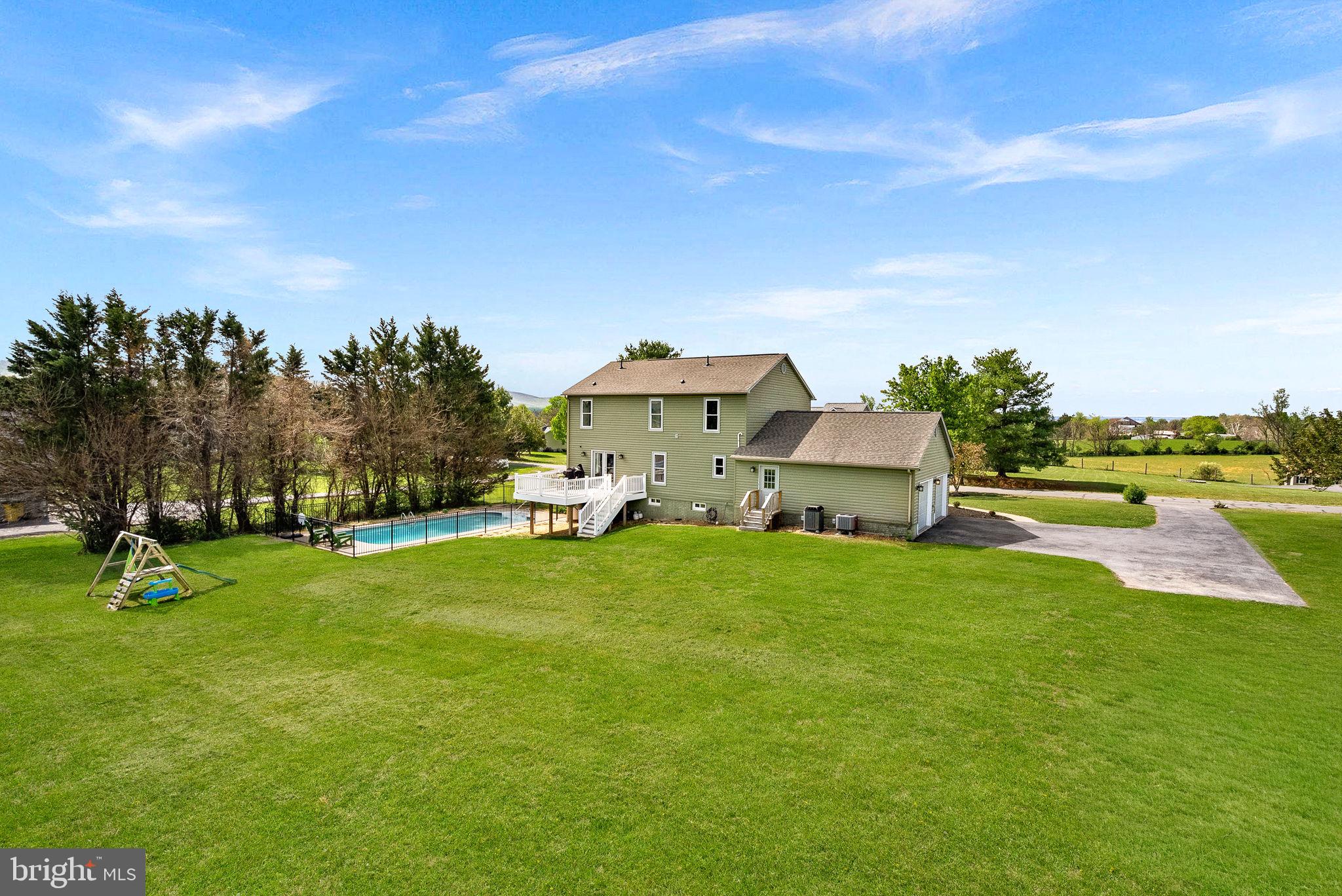 FAIRVIEW PLACE - Residential