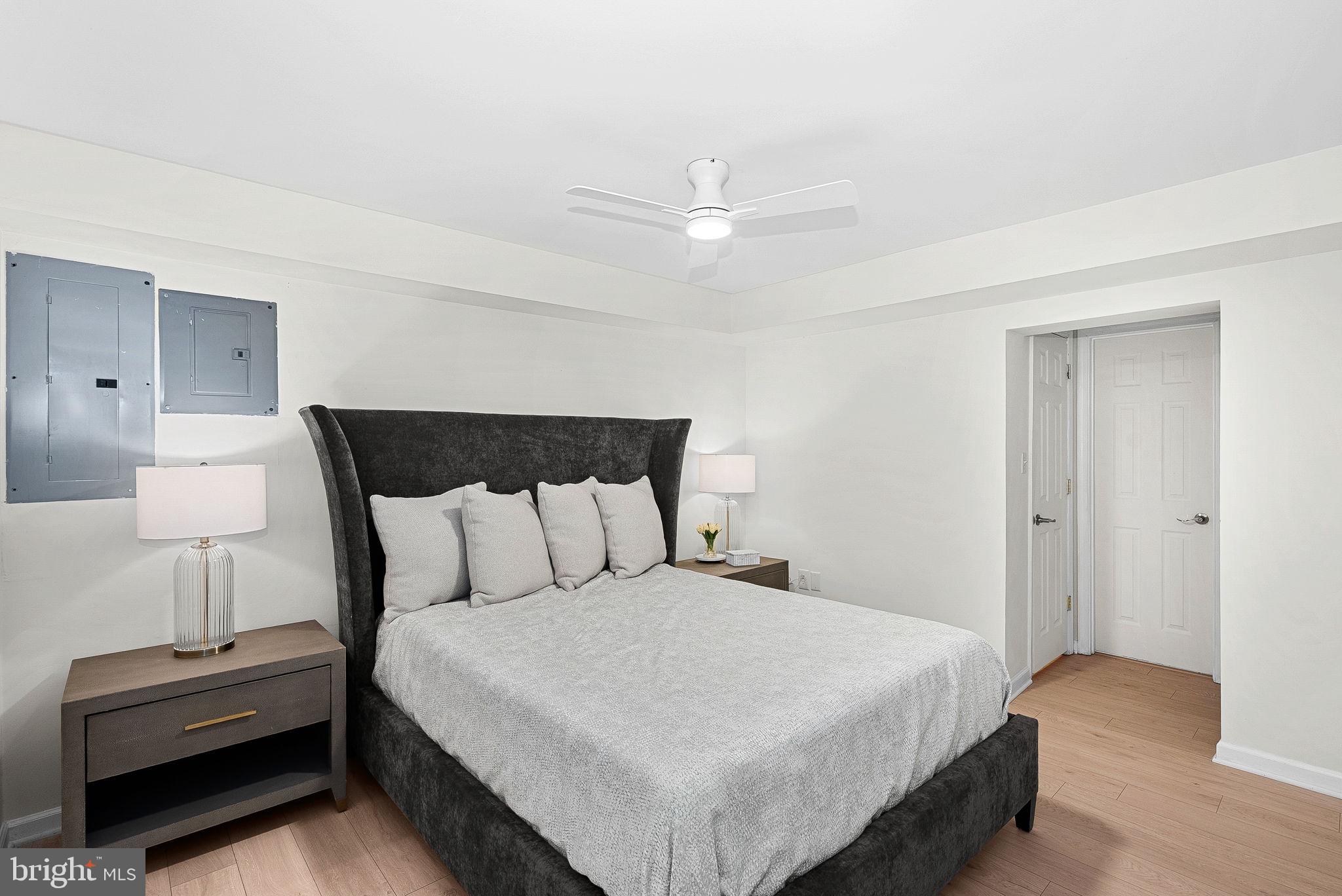 FAIRVIEW PLACE - Residential