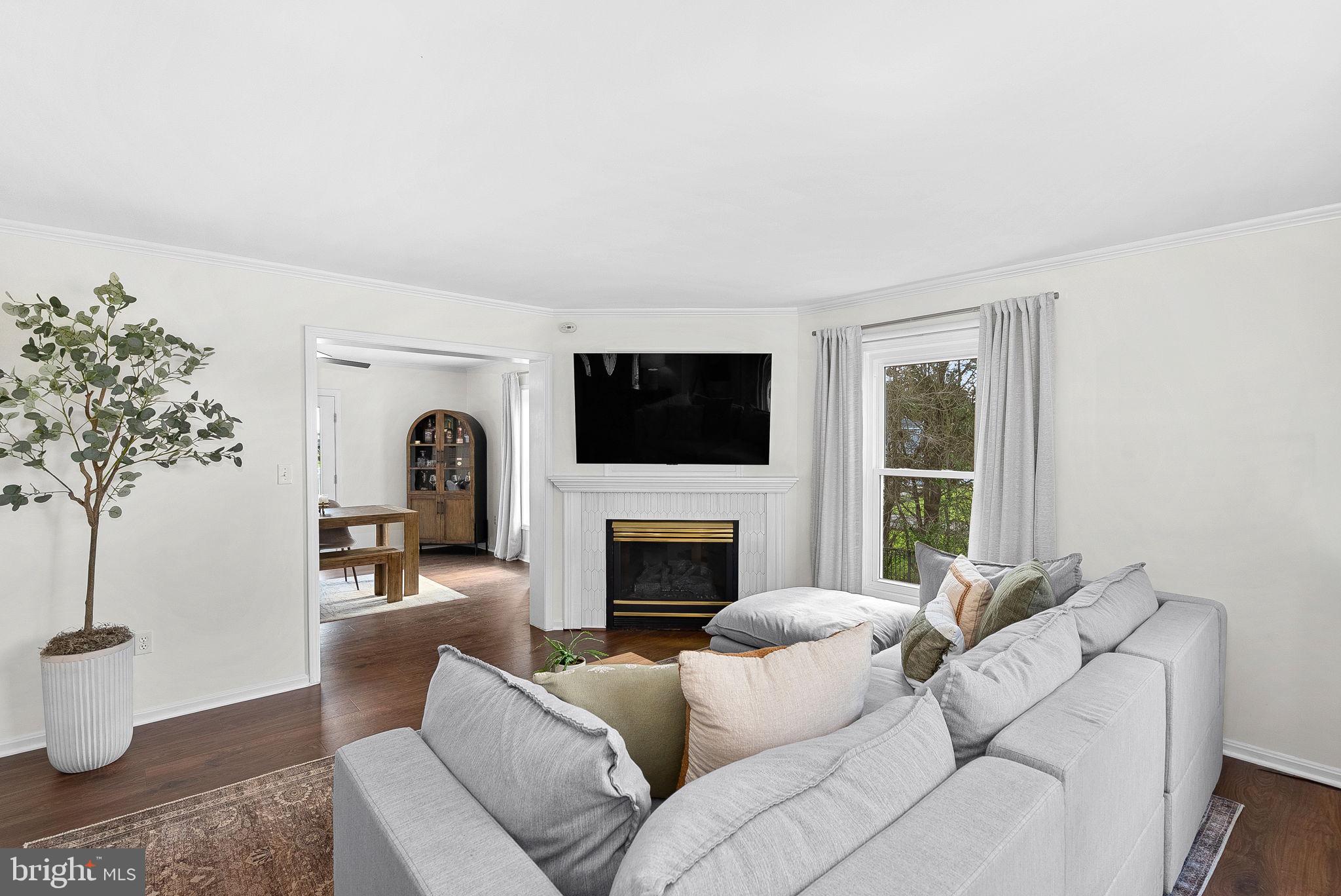 FAIRVIEW PLACE - Residential