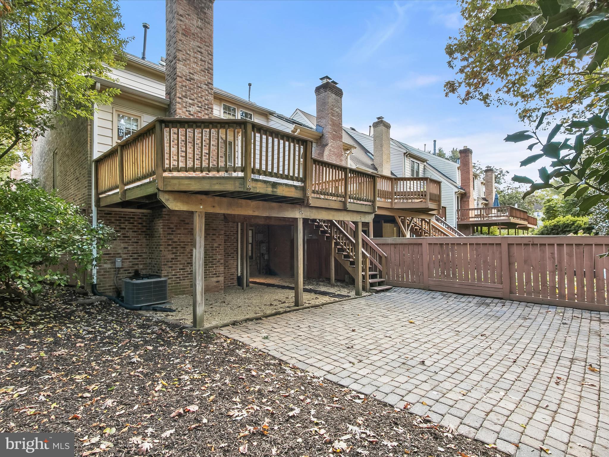 CRESTBERRY - Residential