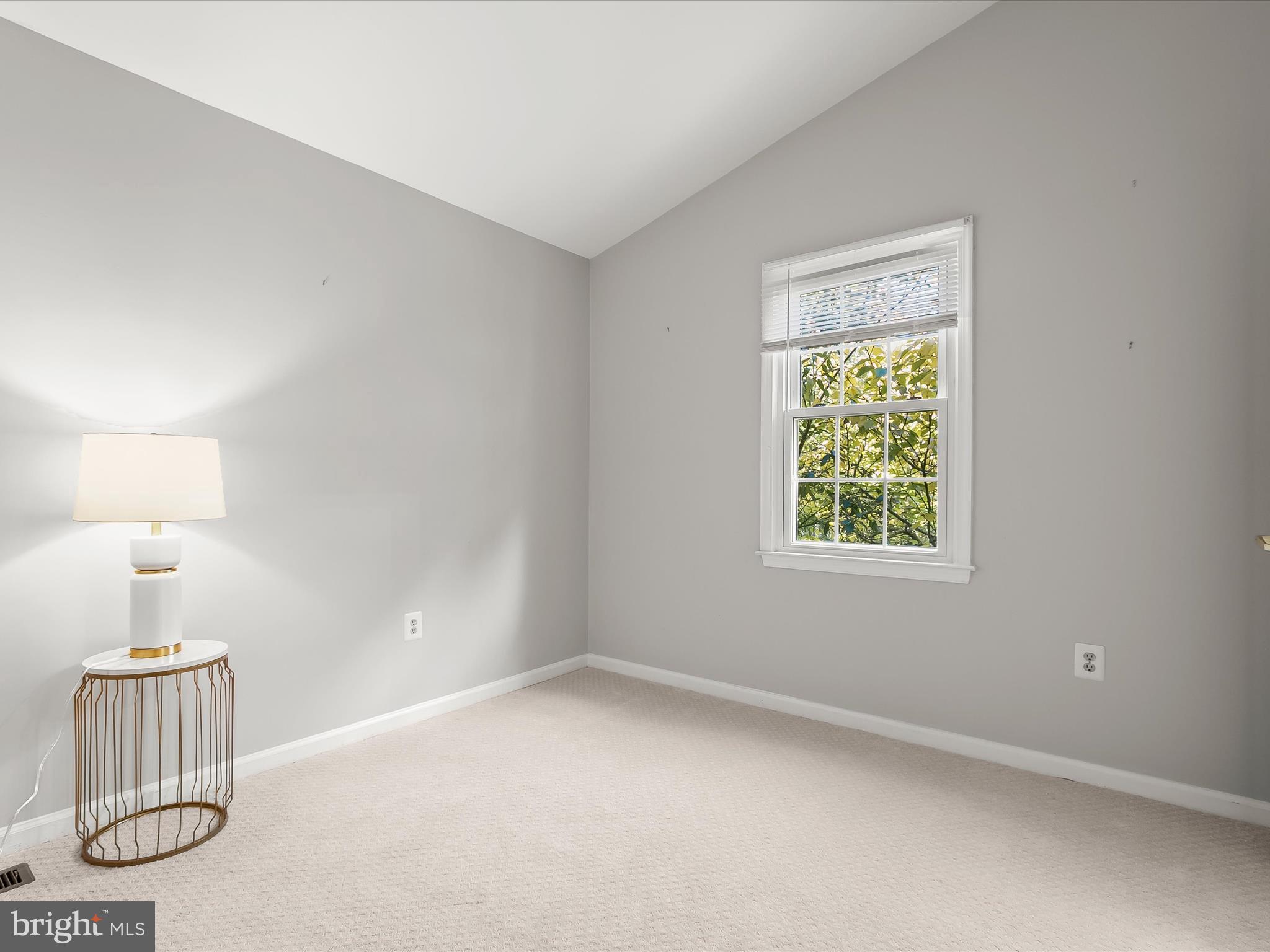 CRESTBERRY - Residential