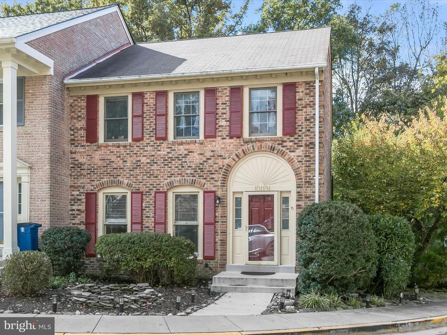 Having a prime site within the desirable Crestberry community, backing to Bethesda Country Club and walking distance to Montgomery Mall, this end of row townhome benefits from a superiorly convenient location!  Built in 1984, this handsome brick residence has the feel of a single family home, but with the easy maintenance of a townhouse. The center hall design has a foyer that opens to a spacious country kitchen where a peninsula counter serves both the cooking space and the bright breakfast room. A separate dining room is adjacent to the kitchen and flows gracefully into a vaulted ceiling living room anchored by a strong brick fireplace and with sliding glass doors to the elevated deck. The deck has a naturally beautiful view of the trees bordering the 16th fairway of the golf course.  There is a main level powder room in the hallway leading from the foyer to the living room.       The upper level primary suite has a generous bedroom with a vaulted ceiling, ample closet space and a luxury bath. The bathroom has a double sink vanity, a stand up shower and a jetted soaking tub. On this level you will also find two more bedrooms and the hall bath which has a tub.    The lower level is huge. It features a large family room that has another substantial brick fireplace and sliding glass doors at walkout level to the rear garden. The 3rd full bath is on this level along with the 4th bedroom that has full sized windows and a large closet.    With convenient access to public transportation and a conscientious homeowner's association dedicated to preserving the high quality of life here, you could not find a better place to call home.